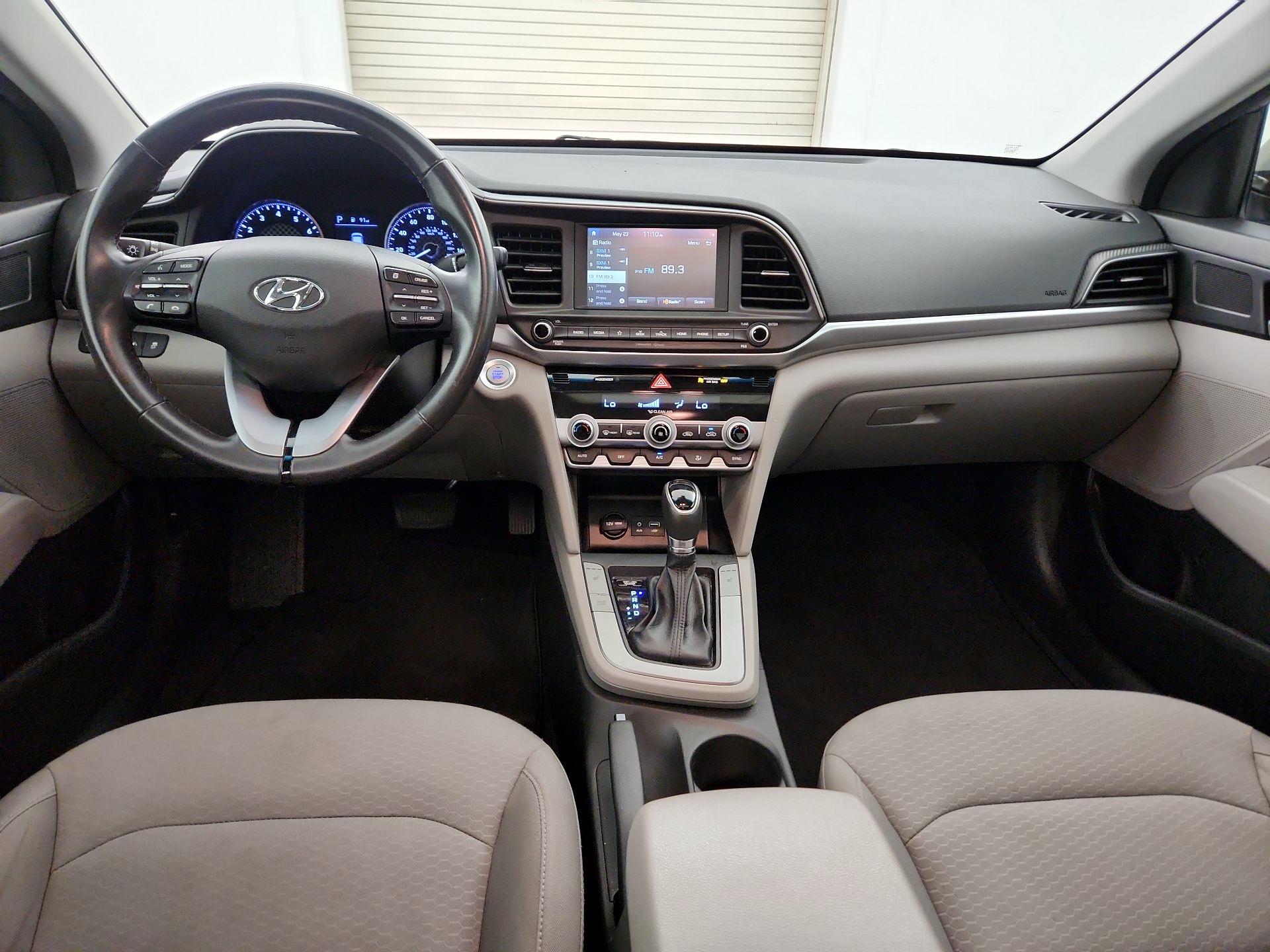 Thumbnail: 2020 Hyundai Elantra - 8