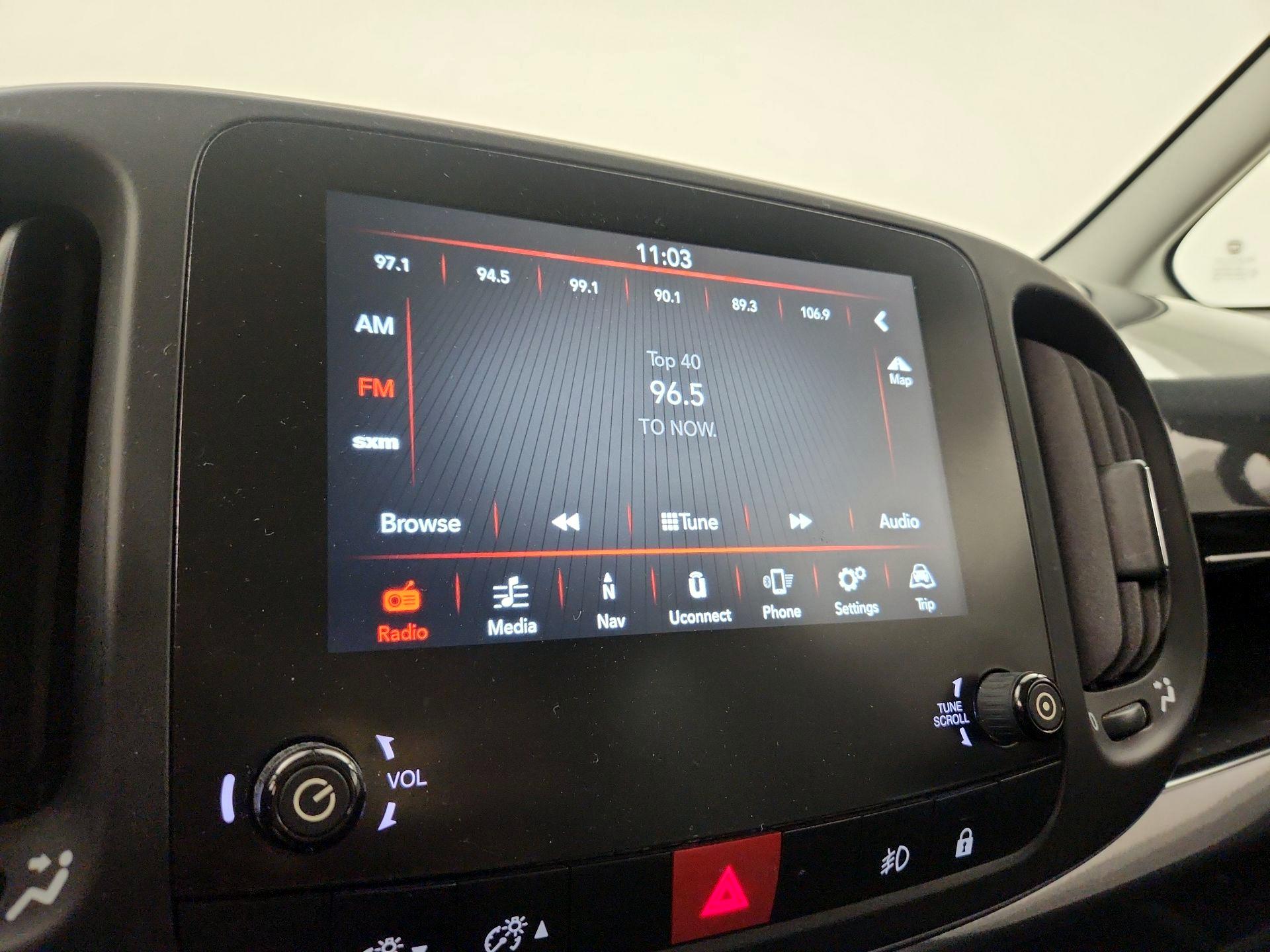 Thumbnail: 2019 Fiat 500L - 15