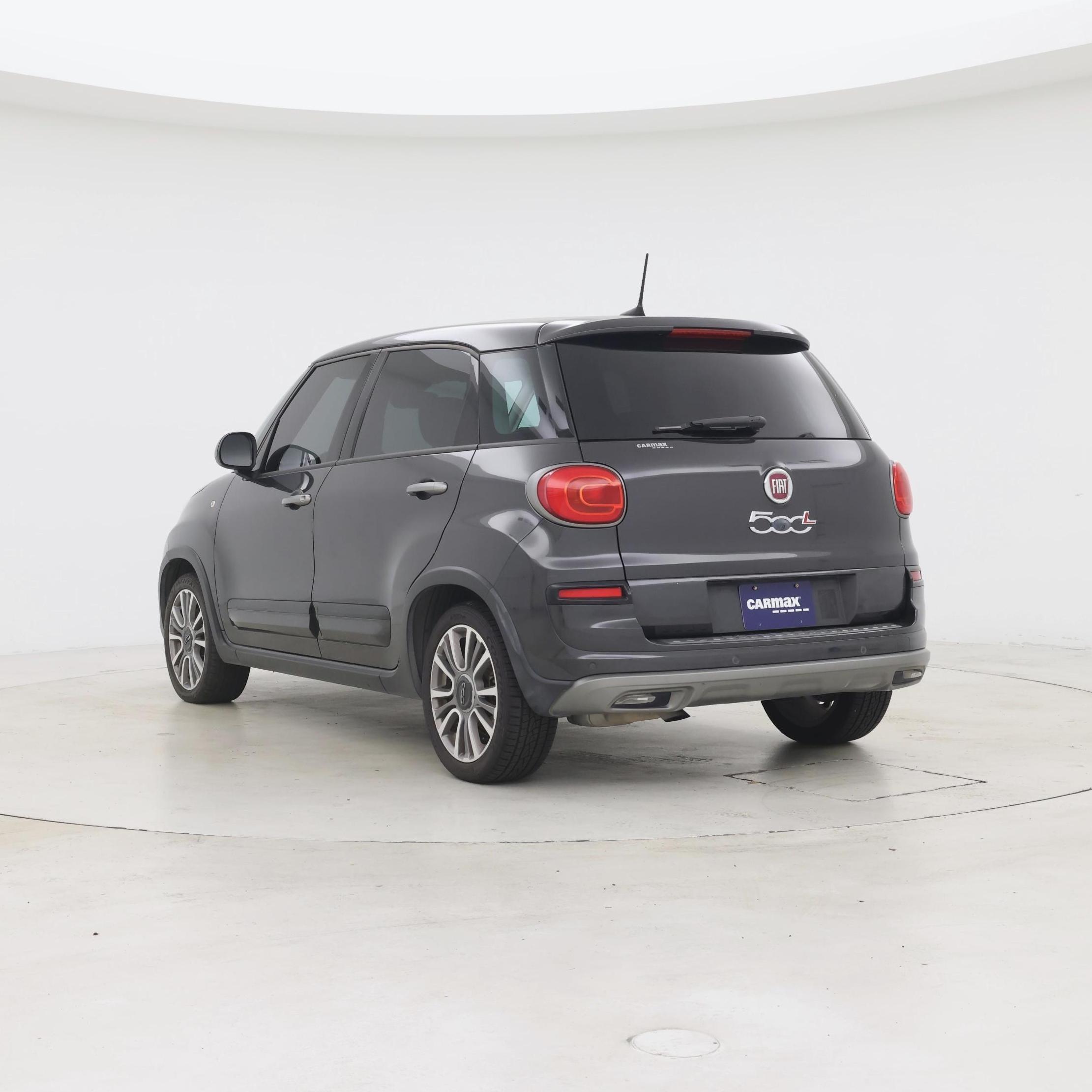 Thumbnail: 2019 Fiat 500L - 2