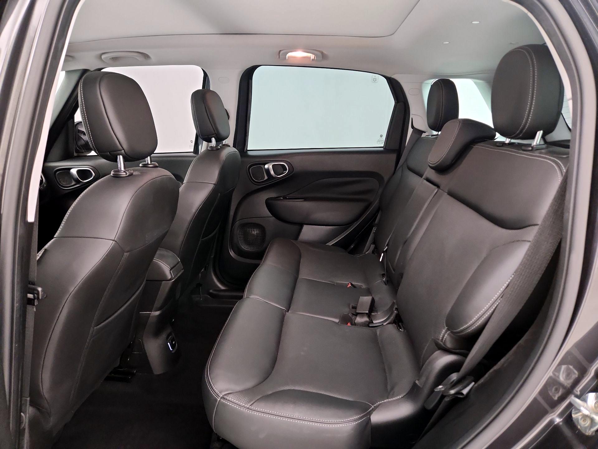 Thumbnail: 2019 Fiat 500L - 20