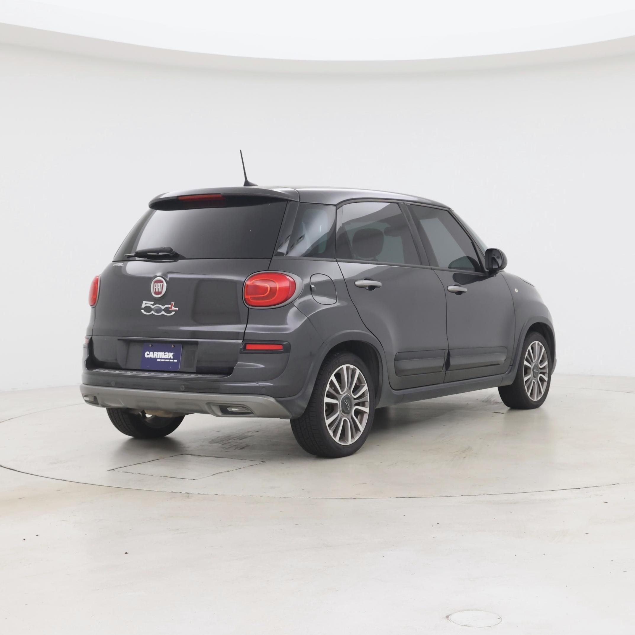 Thumbnail: 2019 Fiat 500L - 8