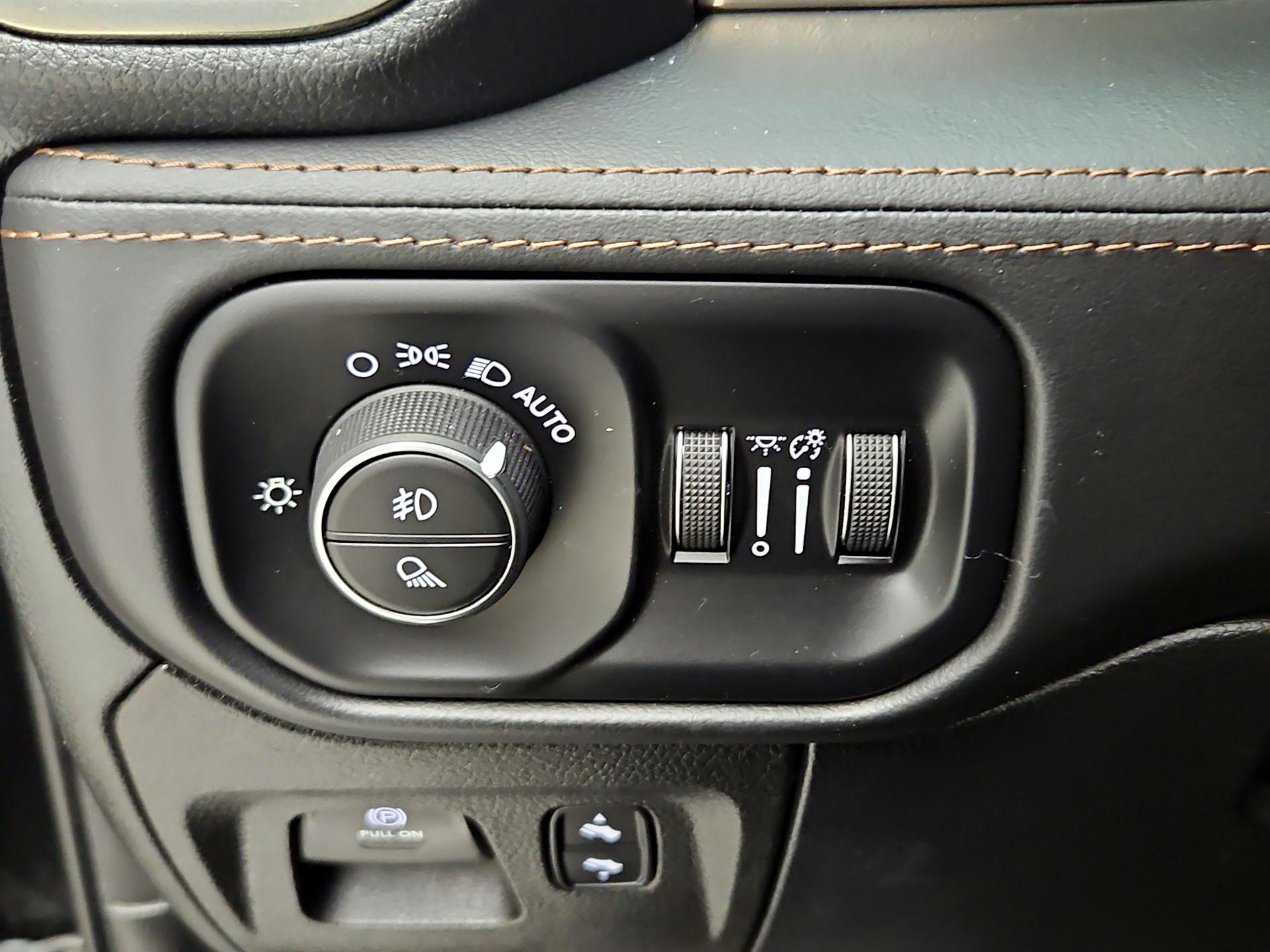 Thumbnail: 2022 RAM 1500 - 13