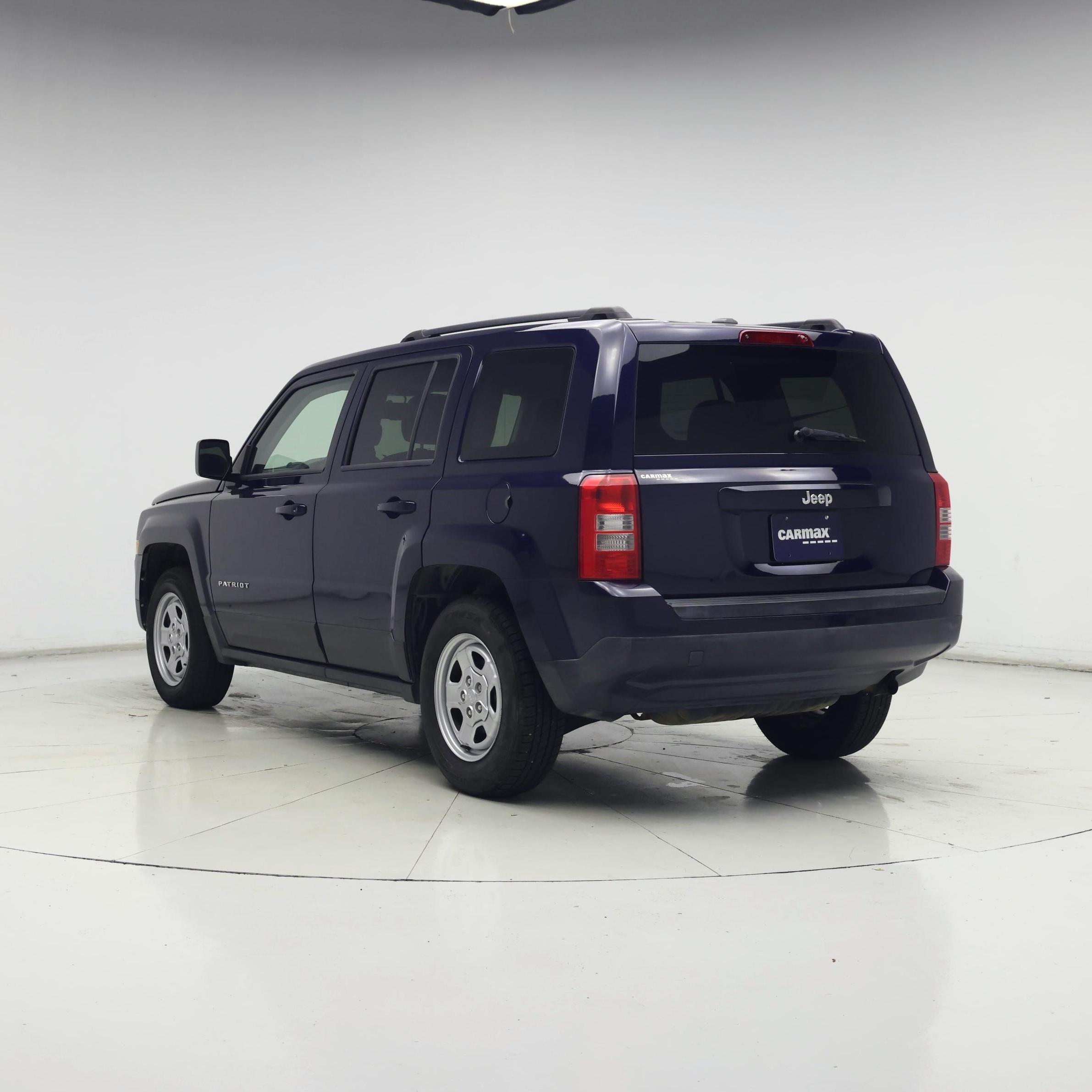 Thumbnail: 2017 Jeep Patriot - 2