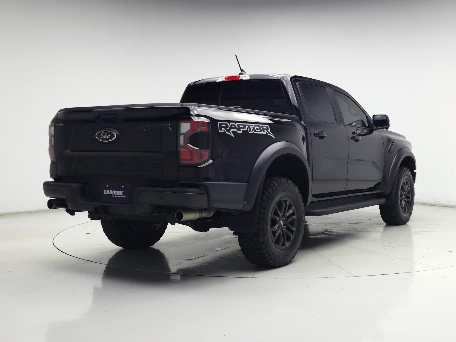 2025 Ford Ranger Raptor - Photo 9