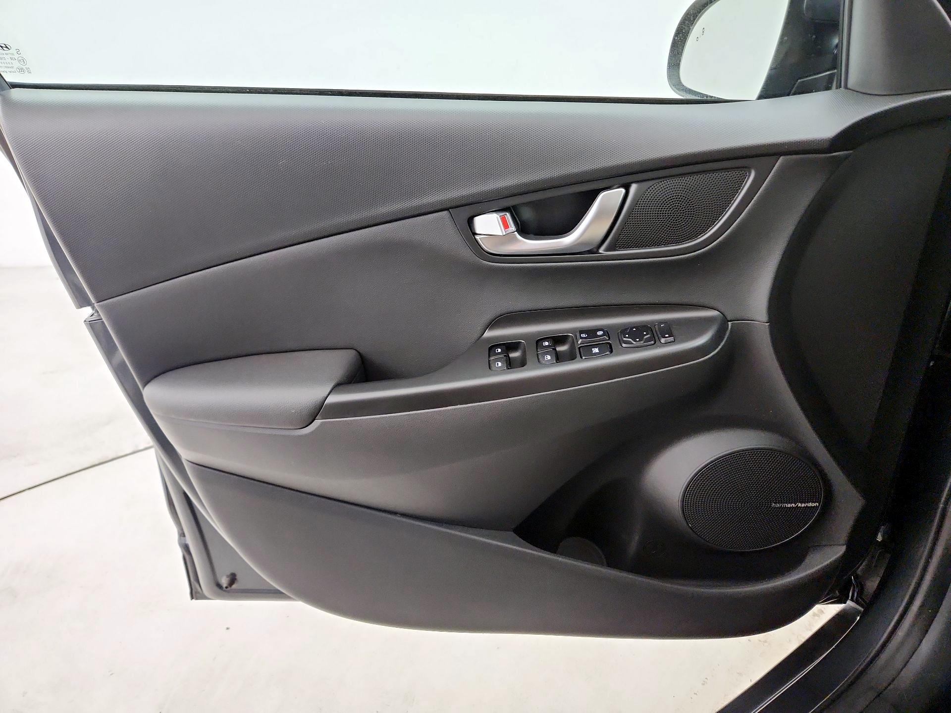 Thumbnail: 2022 Hyundai Kona - 12