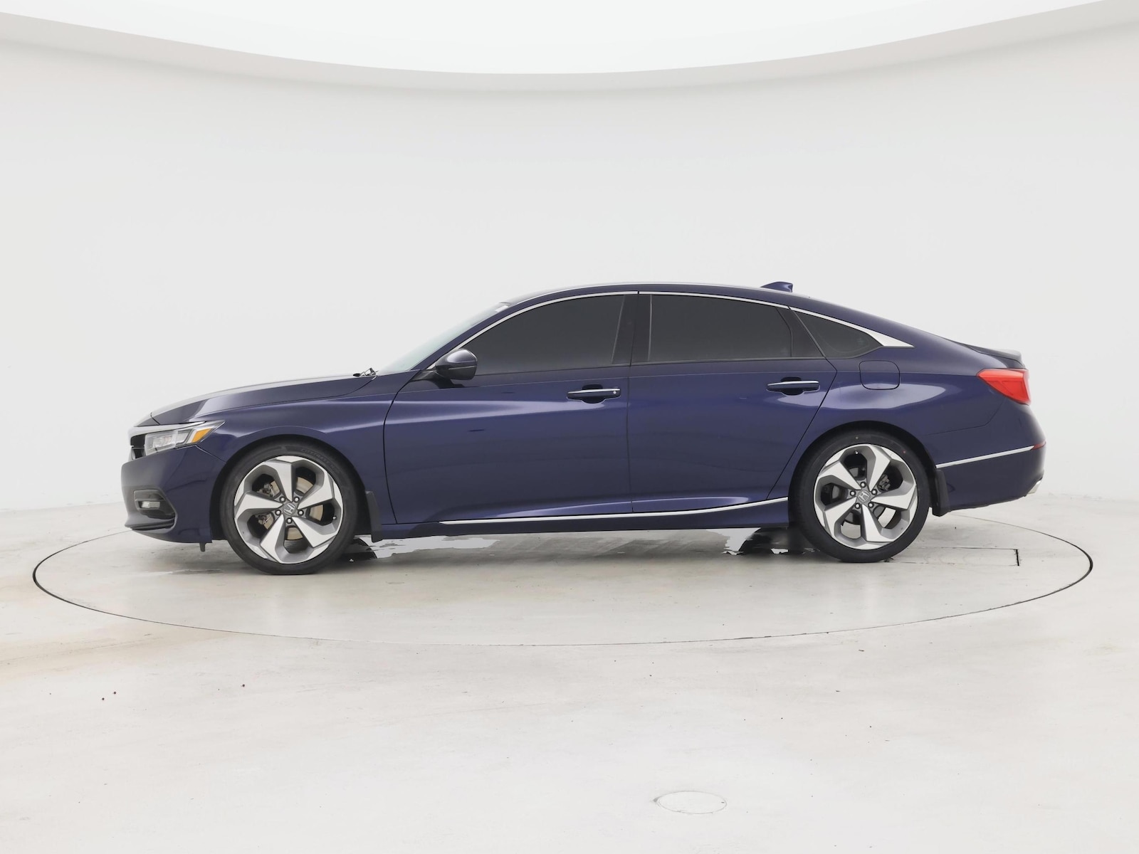 2020 Honda Accord Touring - Photo 4