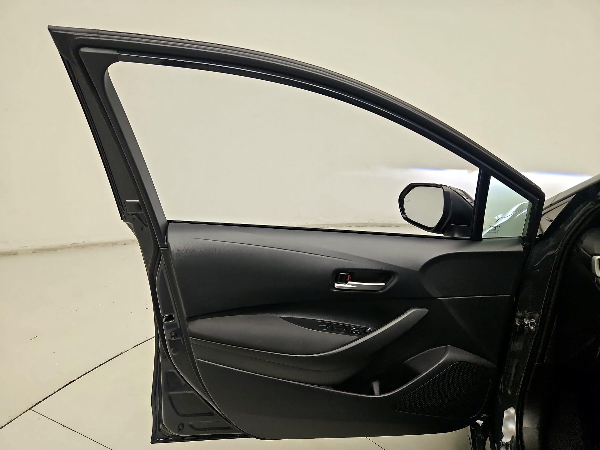 Thumbnail: 2026 Toyota Corolla - 12