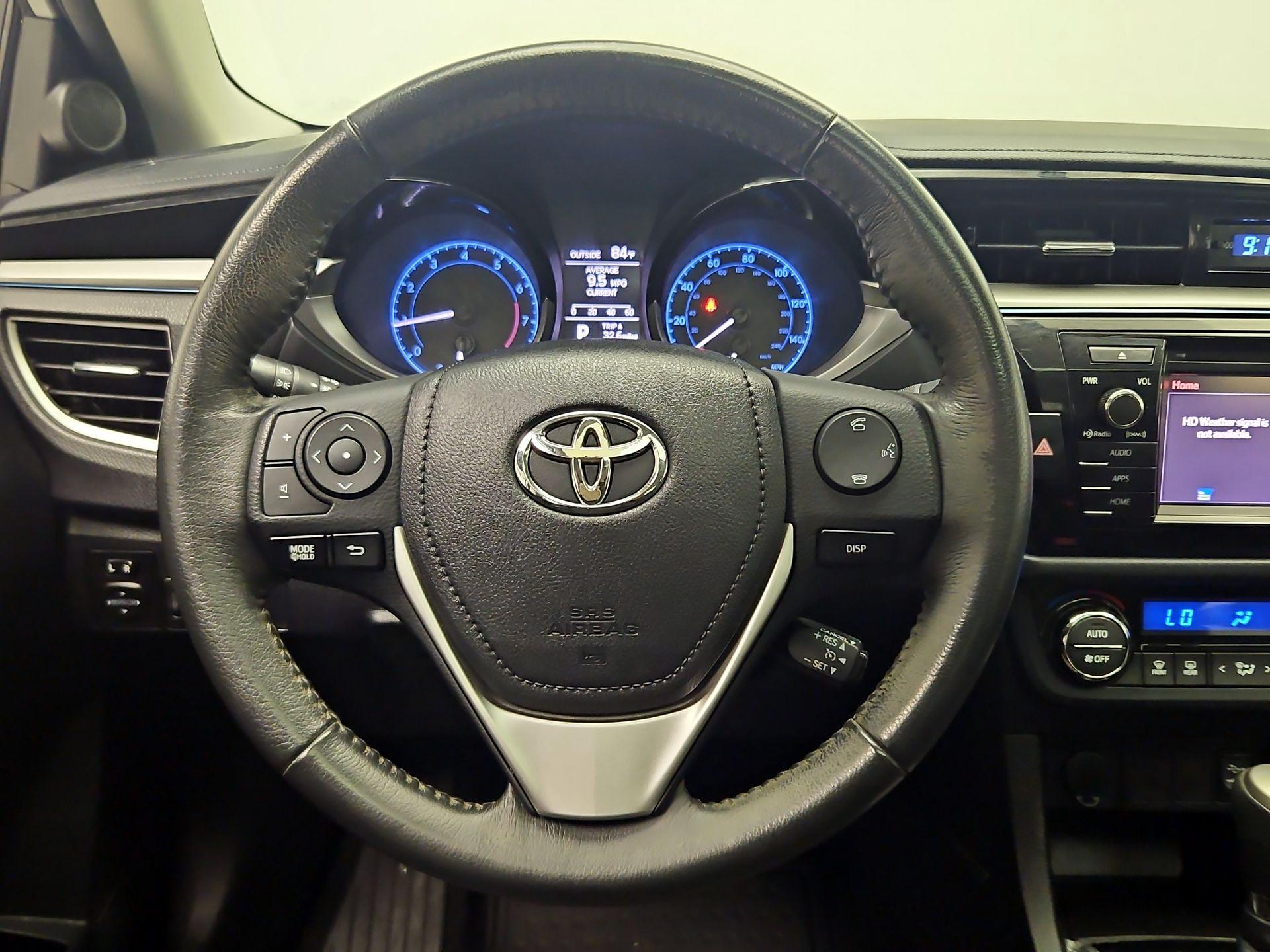 Thumbnail: 2016 Toyota Corolla - 10