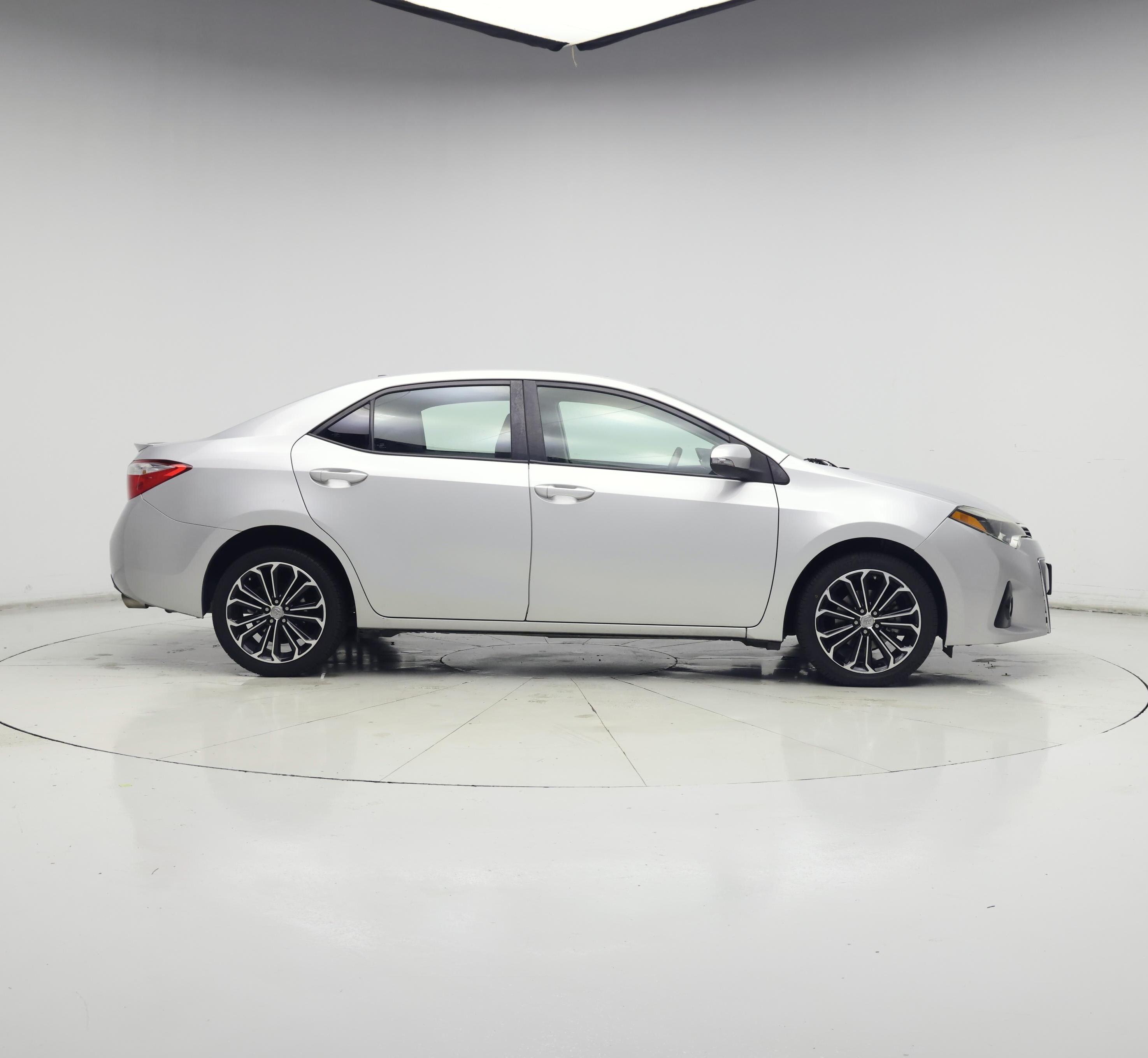 Thumbnail: 2016 Toyota Corolla - 7