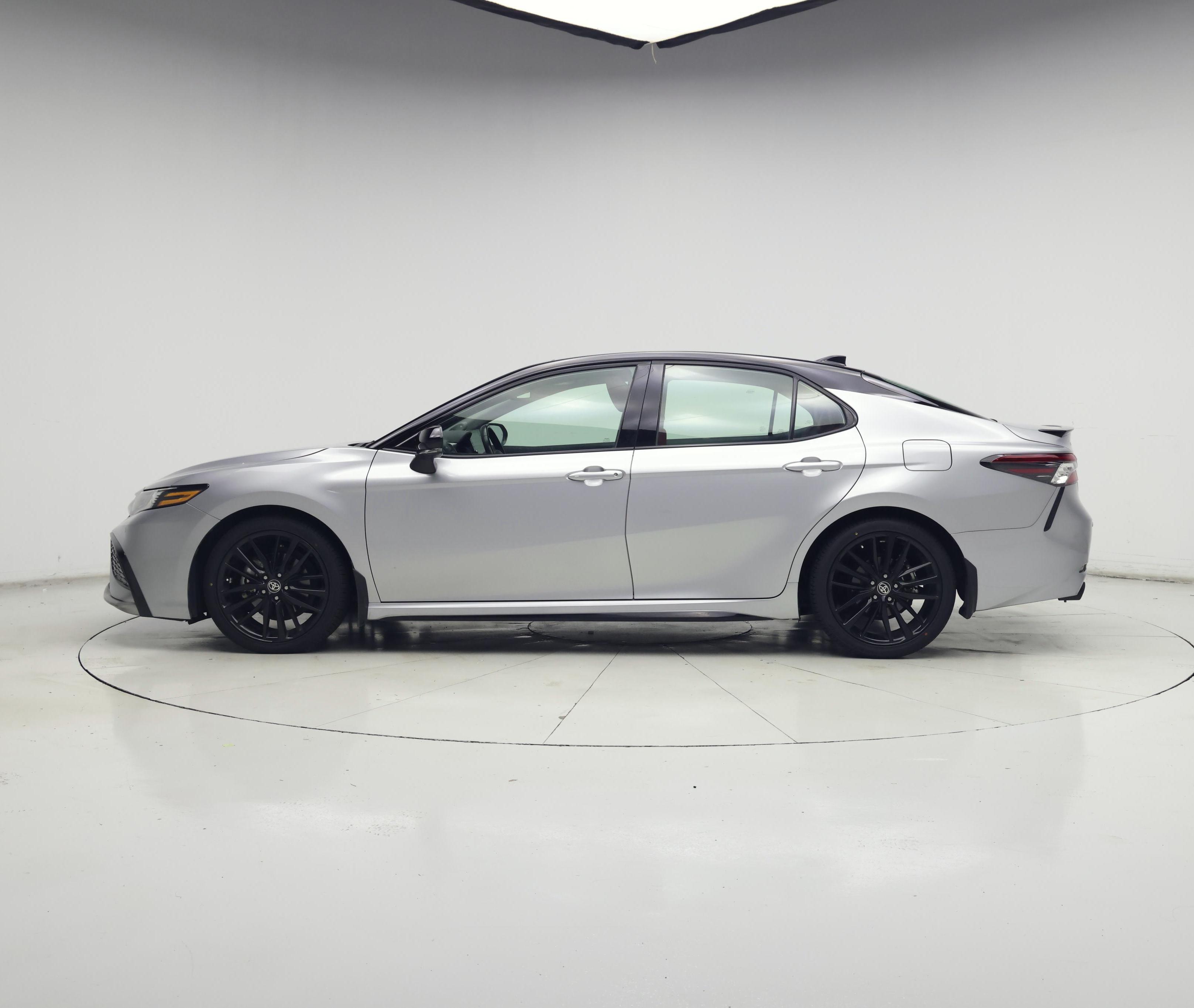 Thumbnail: 2024 Toyota Camry - 3