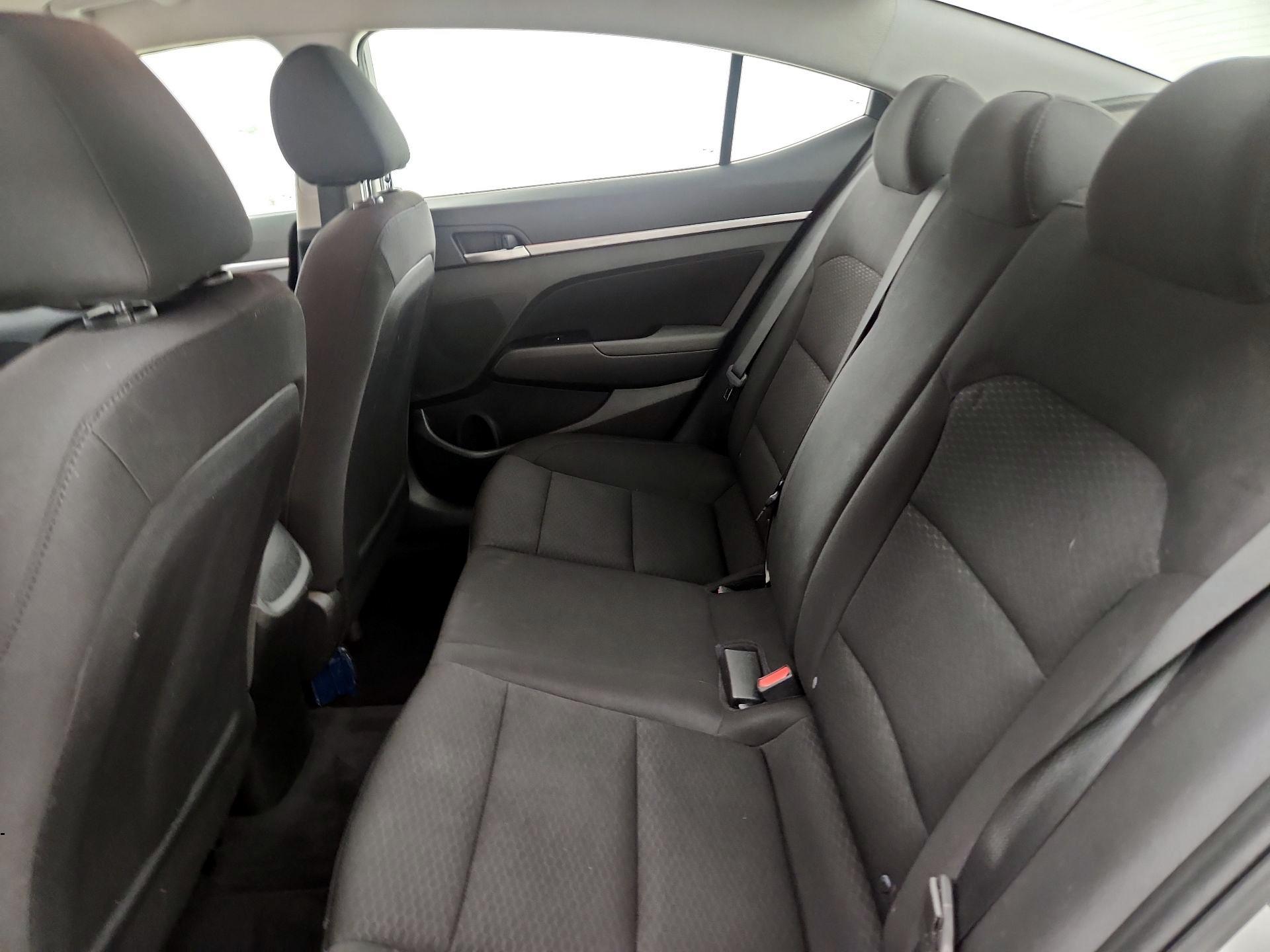 Thumbnail: 2019 Hyundai Elantra - 19