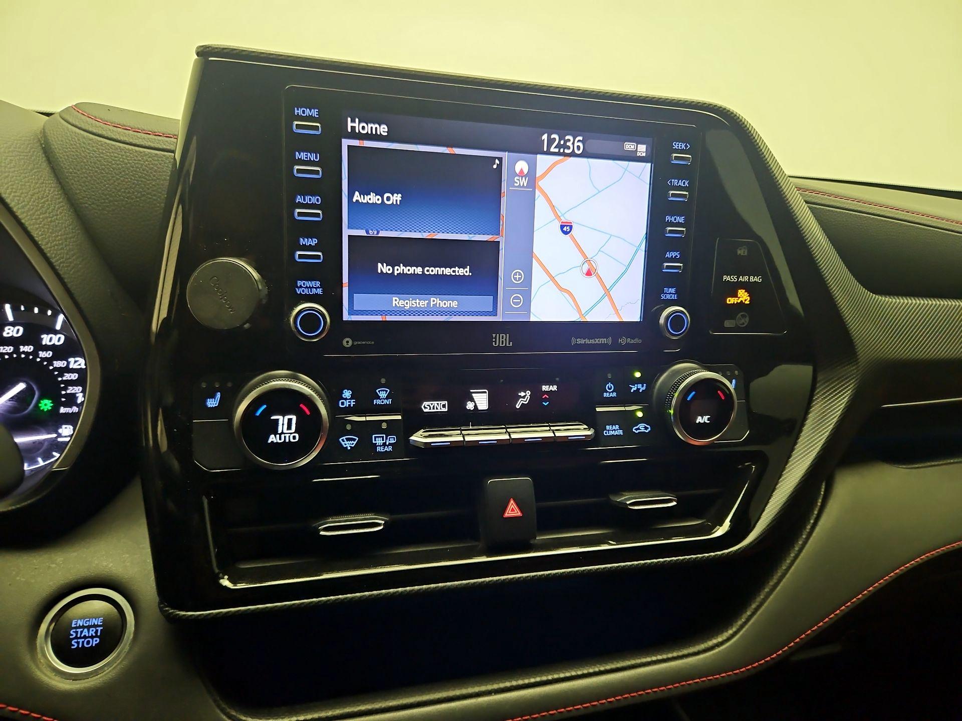 Thumbnail: 2021 Toyota Highlander - 15