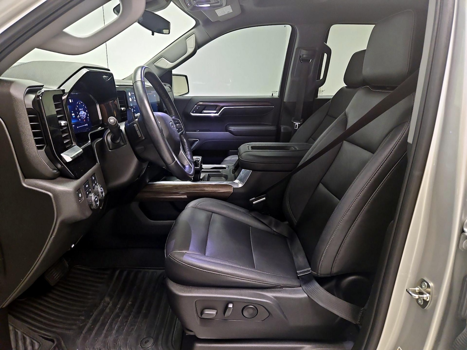 2022 Chevrolet Silverado 1500 RST - Photo 12