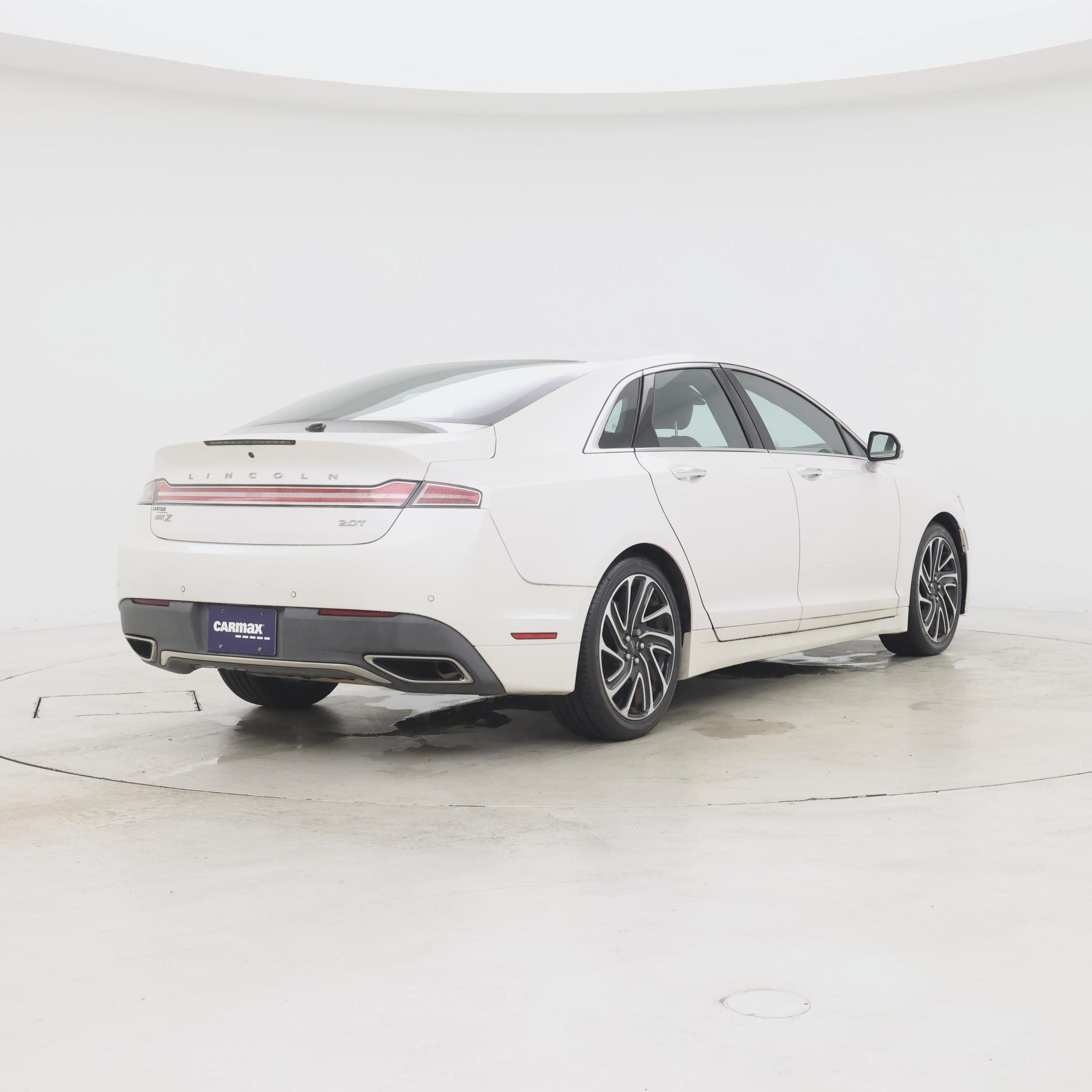 Thumbnail: 2020 Lincoln MKZ - 8