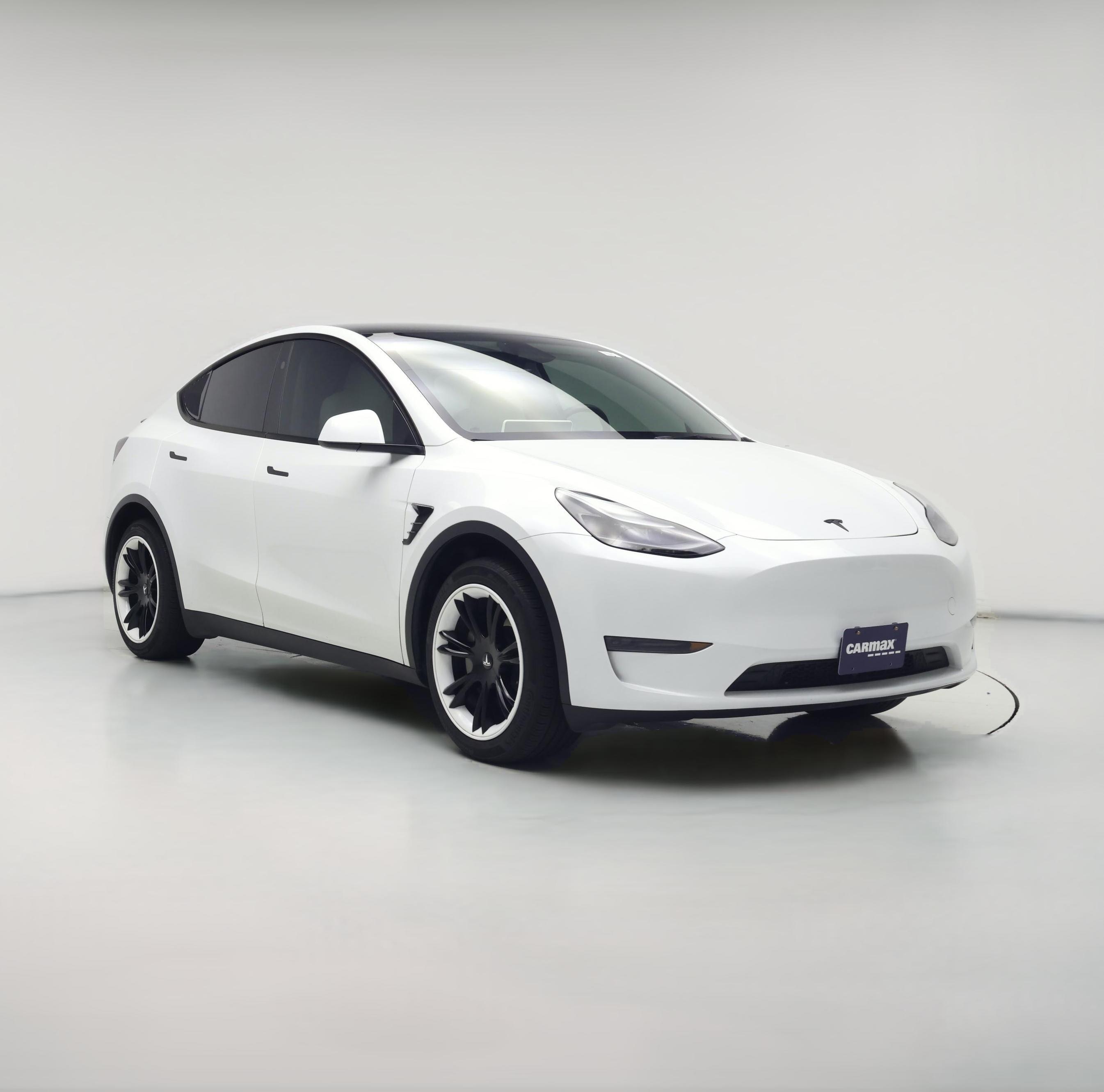 Thumbnail: 2025 Tesla Model Y - 1