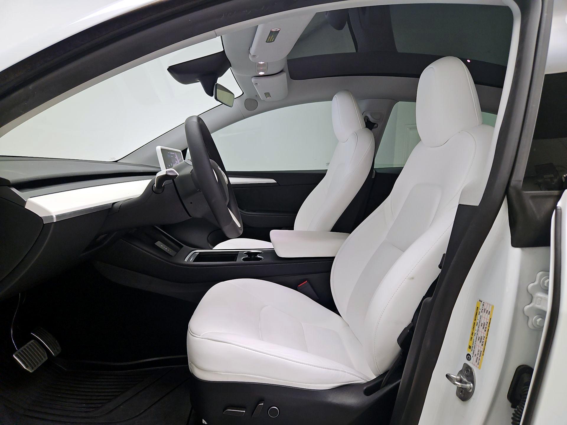 Thumbnail: 2025 Tesla Model Y - 11