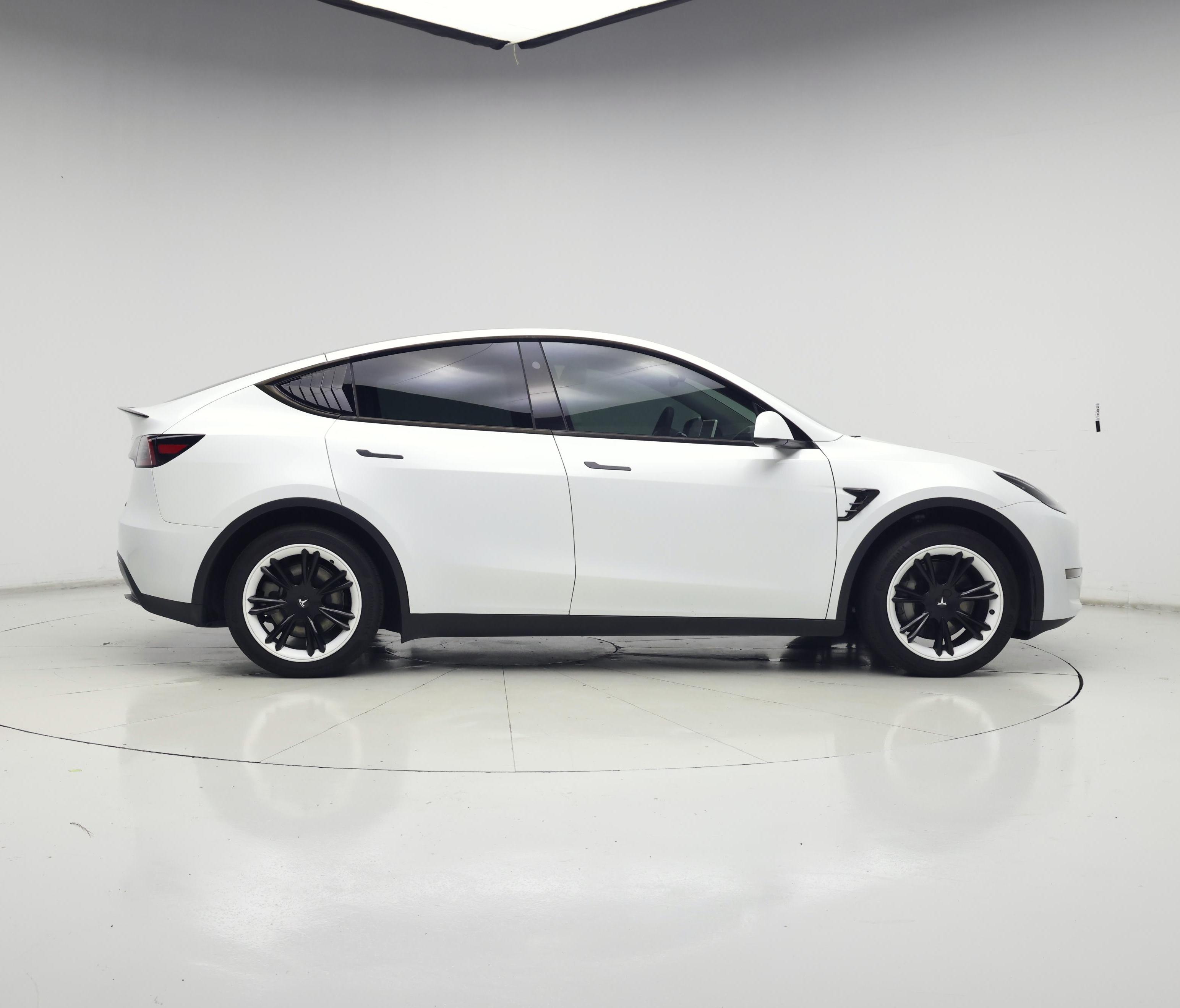 Thumbnail: 2025 Tesla Model Y - 7