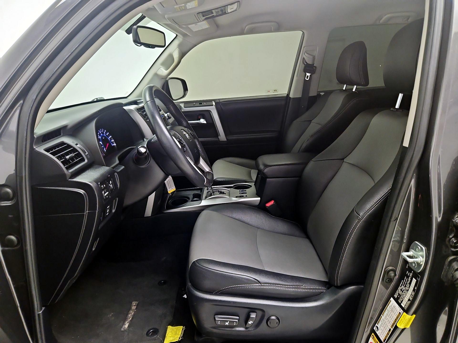 Thumbnail: 2019 Toyota 4Runner - 11