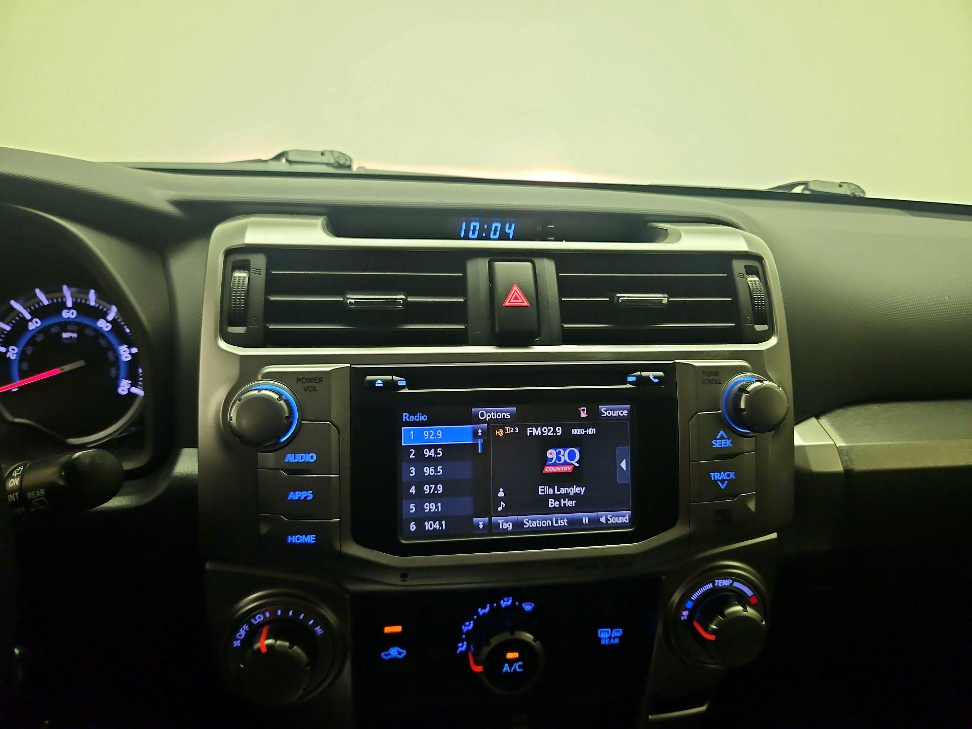 Thumbnail: 2019 Toyota 4Runner - 14