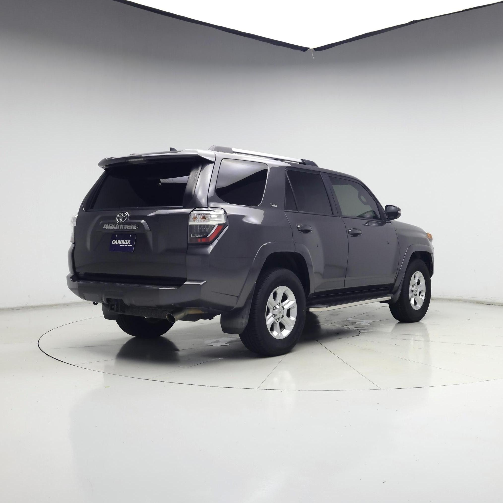 Thumbnail: 2019 Toyota 4Runner - 8