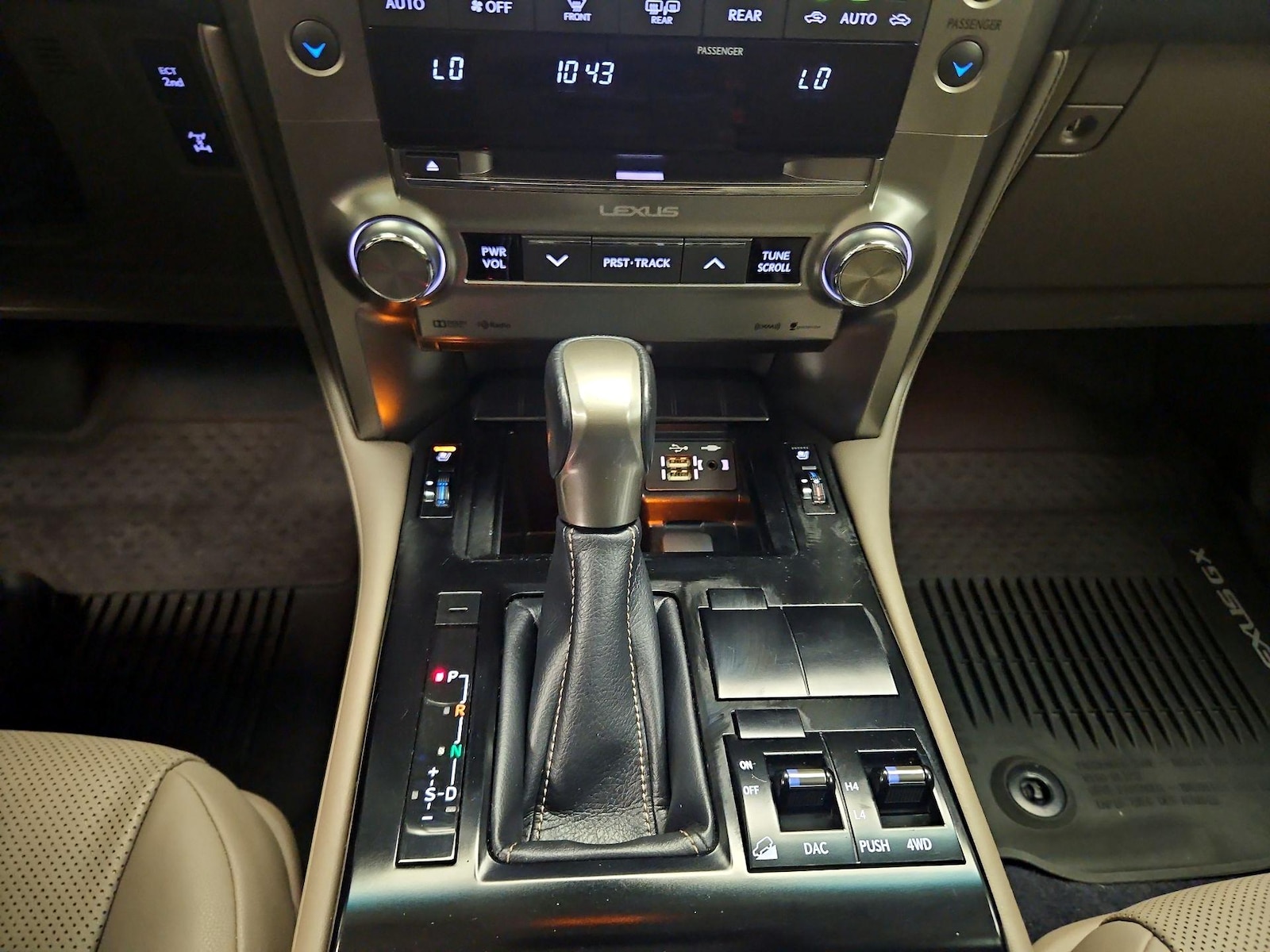2021 Lexus GX Base - Photo 18