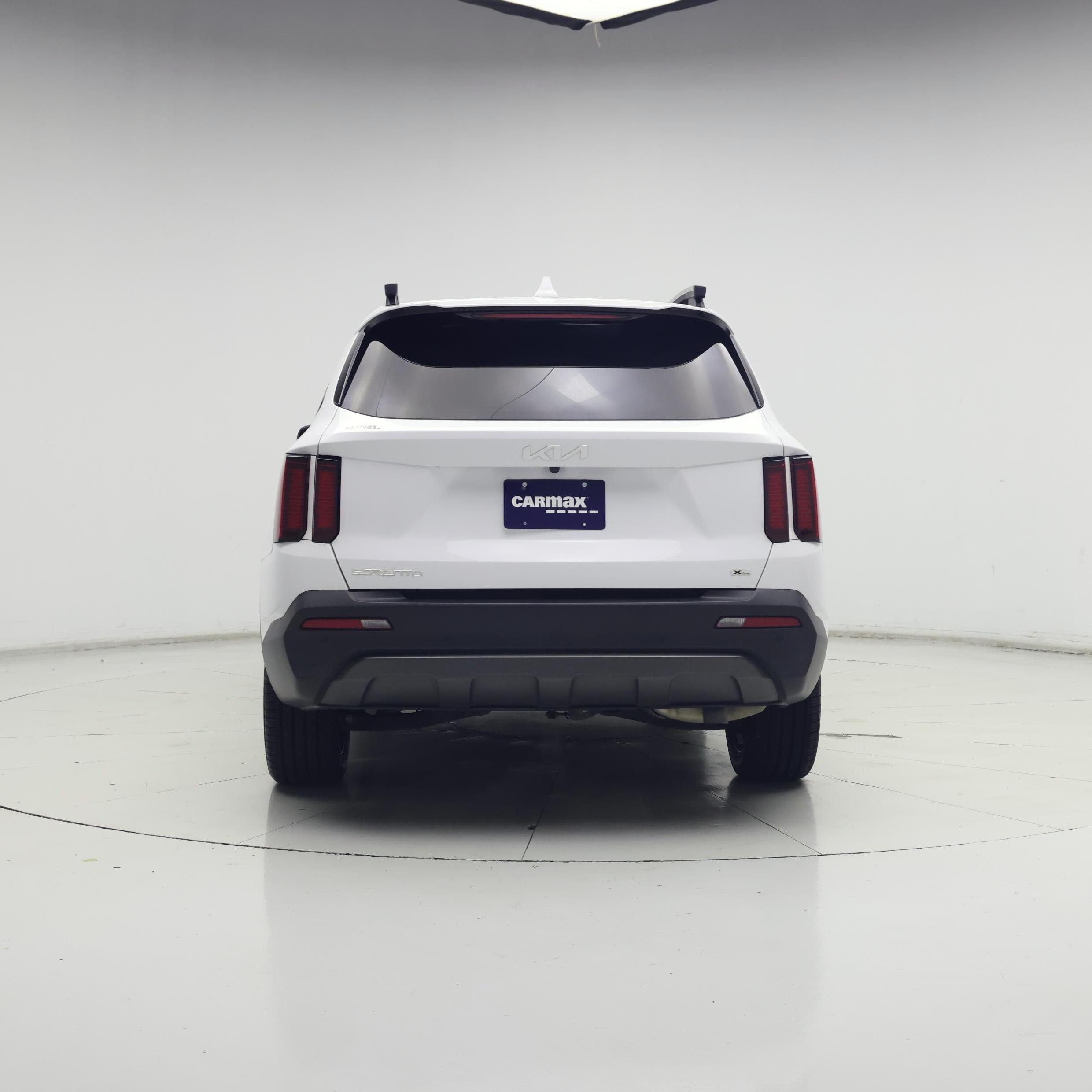 Thumbnail: 2023 Kia Sorento - 6