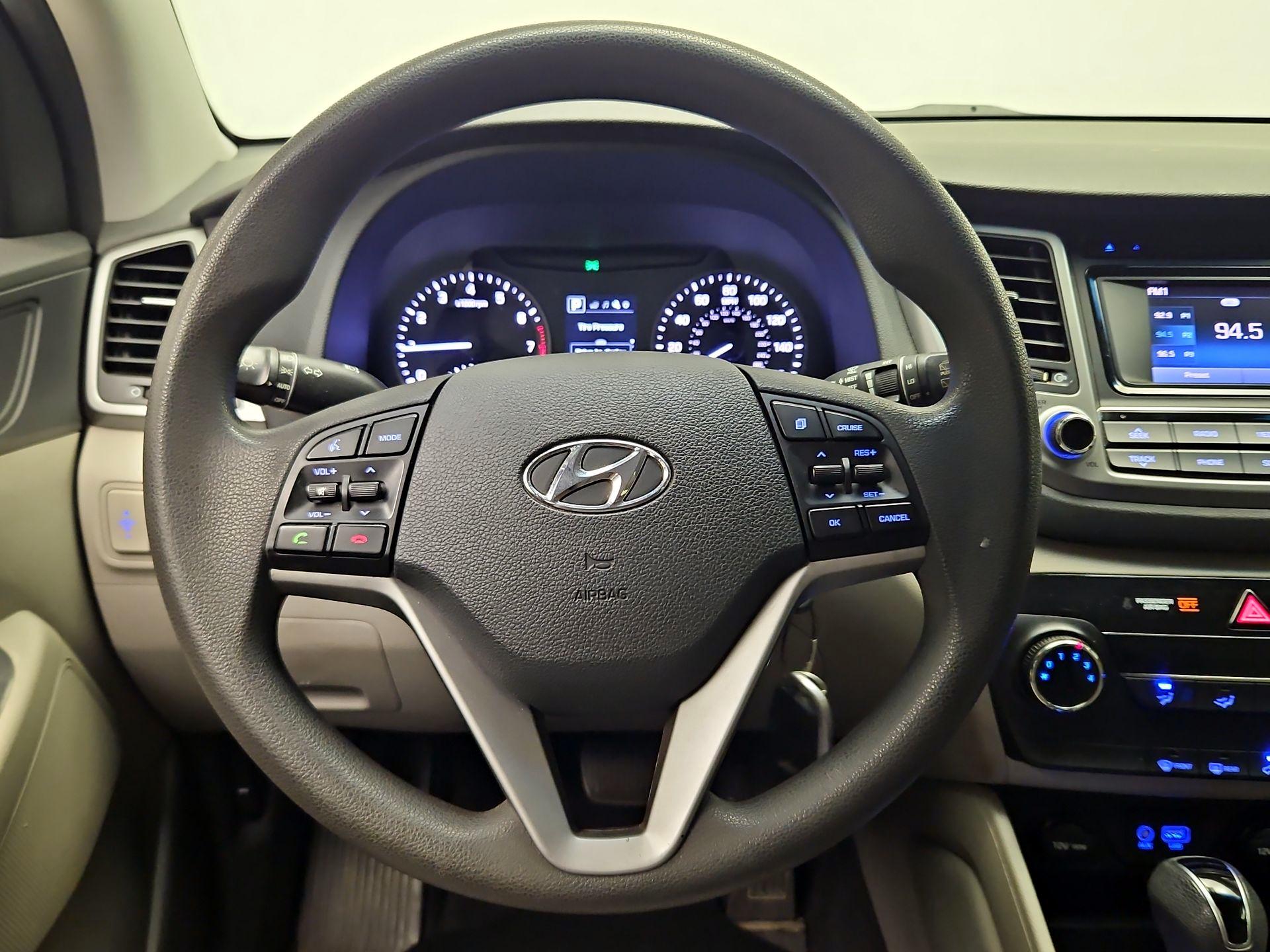 Thumbnail: 2018 Hyundai Tucson - 10