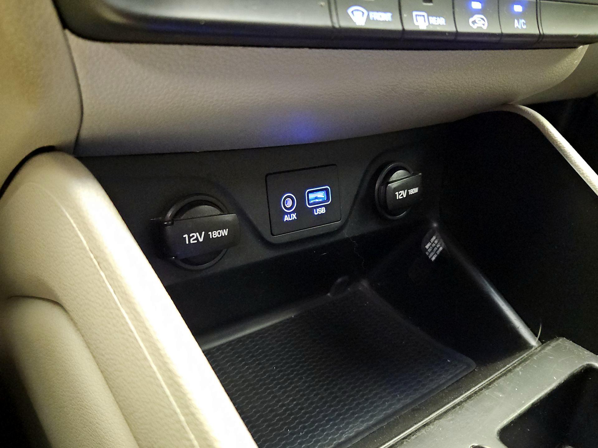 Thumbnail: 2018 Hyundai Tucson - 18