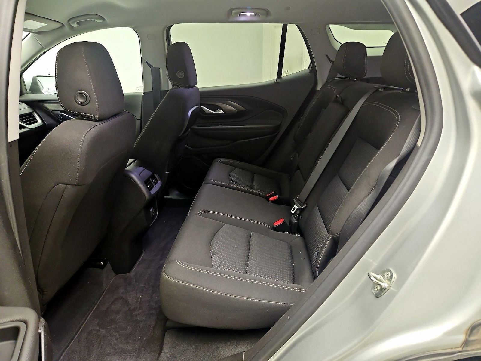 2022 GMC Terrain SLE - Photo 20