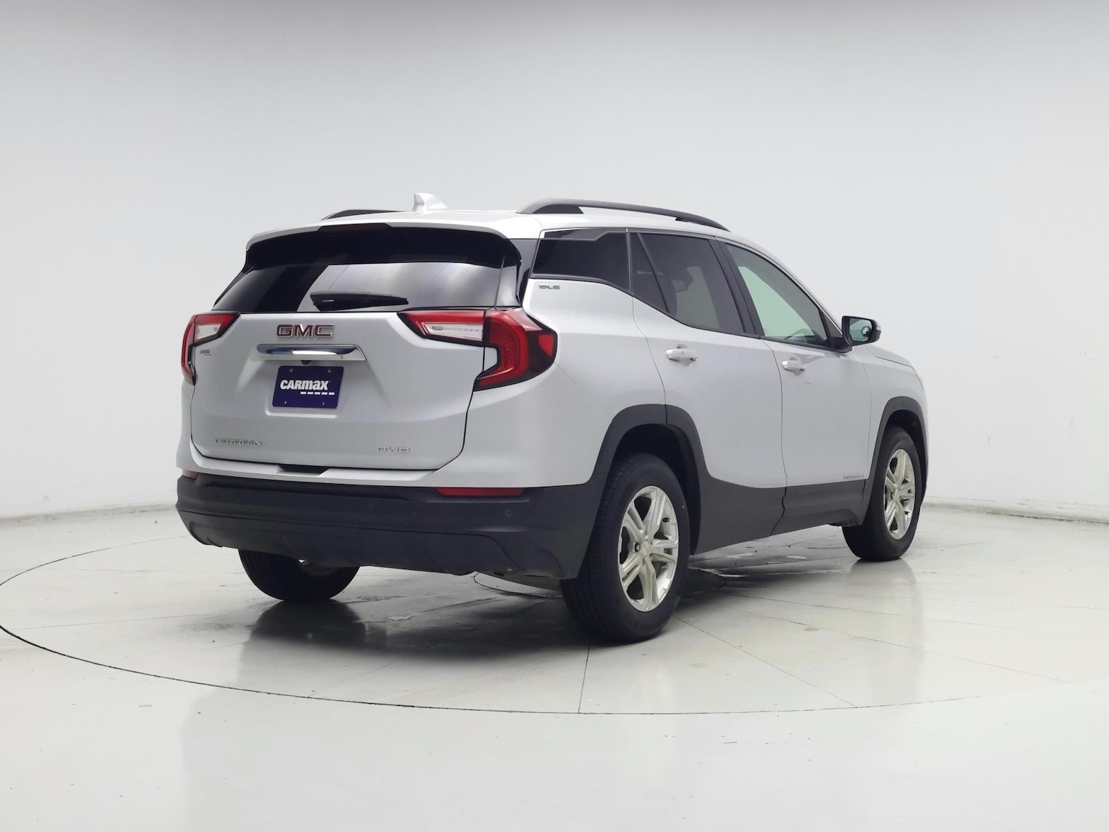 2022 GMC Terrain SLE - Photo 9