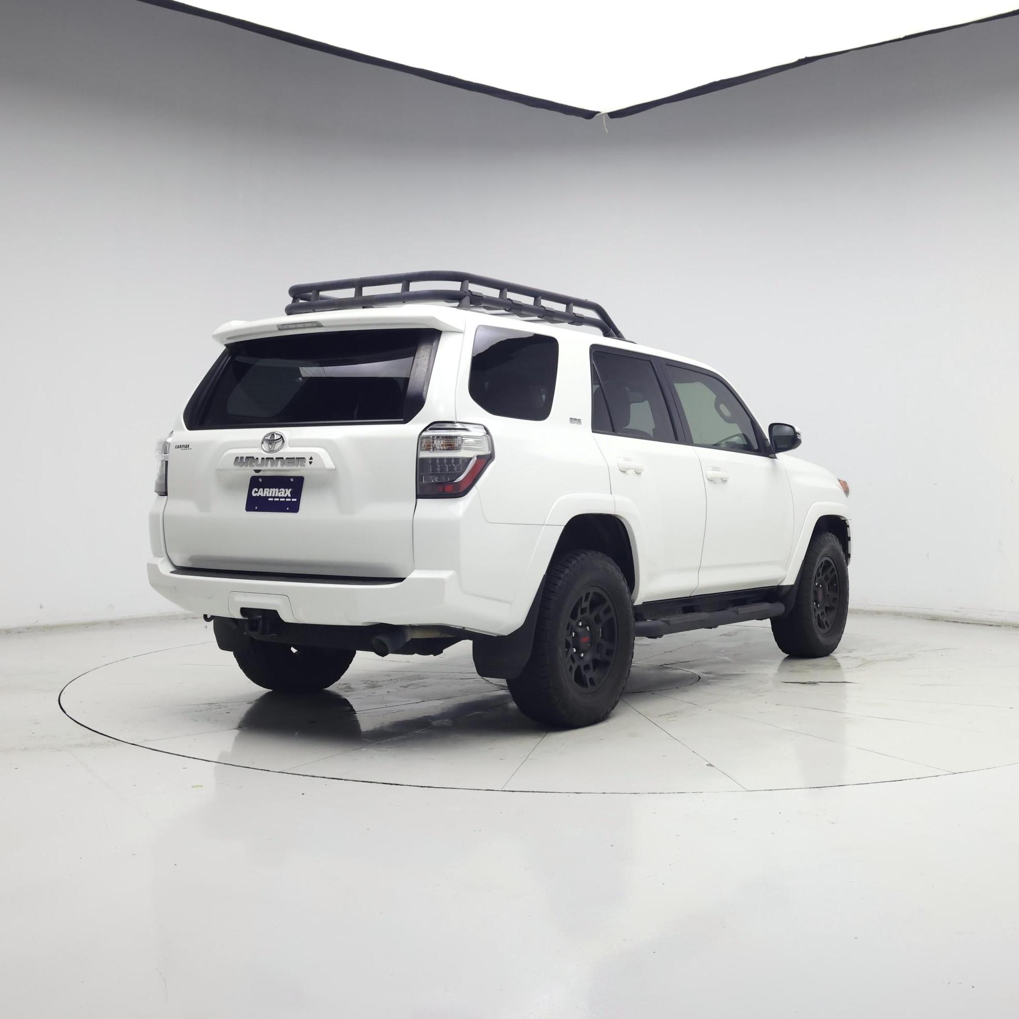 Thumbnail: 2023 Toyota 4Runner - 8