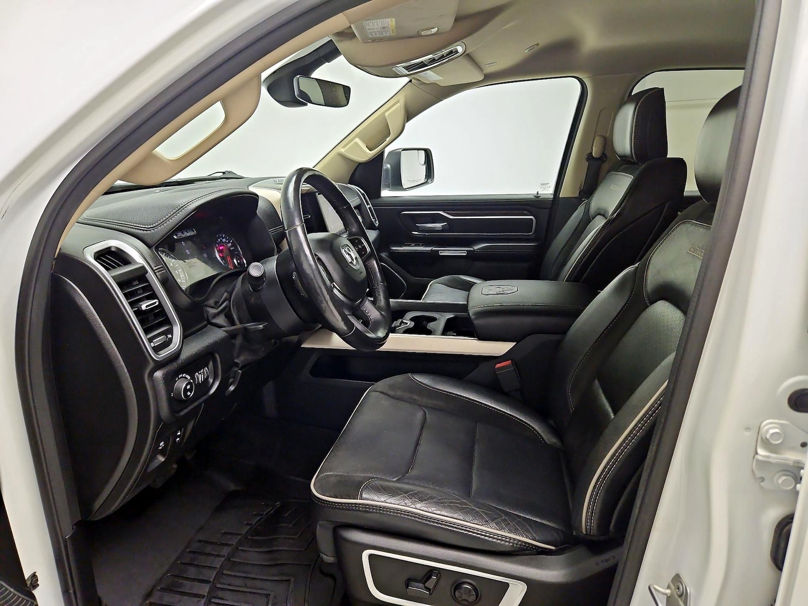 2020 RAM Ram 1500 Pickup Laramie - Photo 12