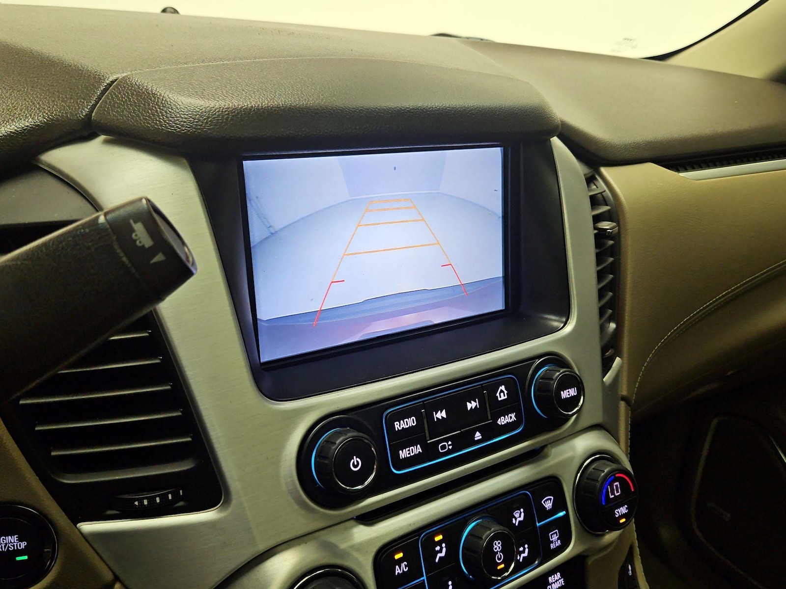 2017 GMC Yukon SLT, photo 16