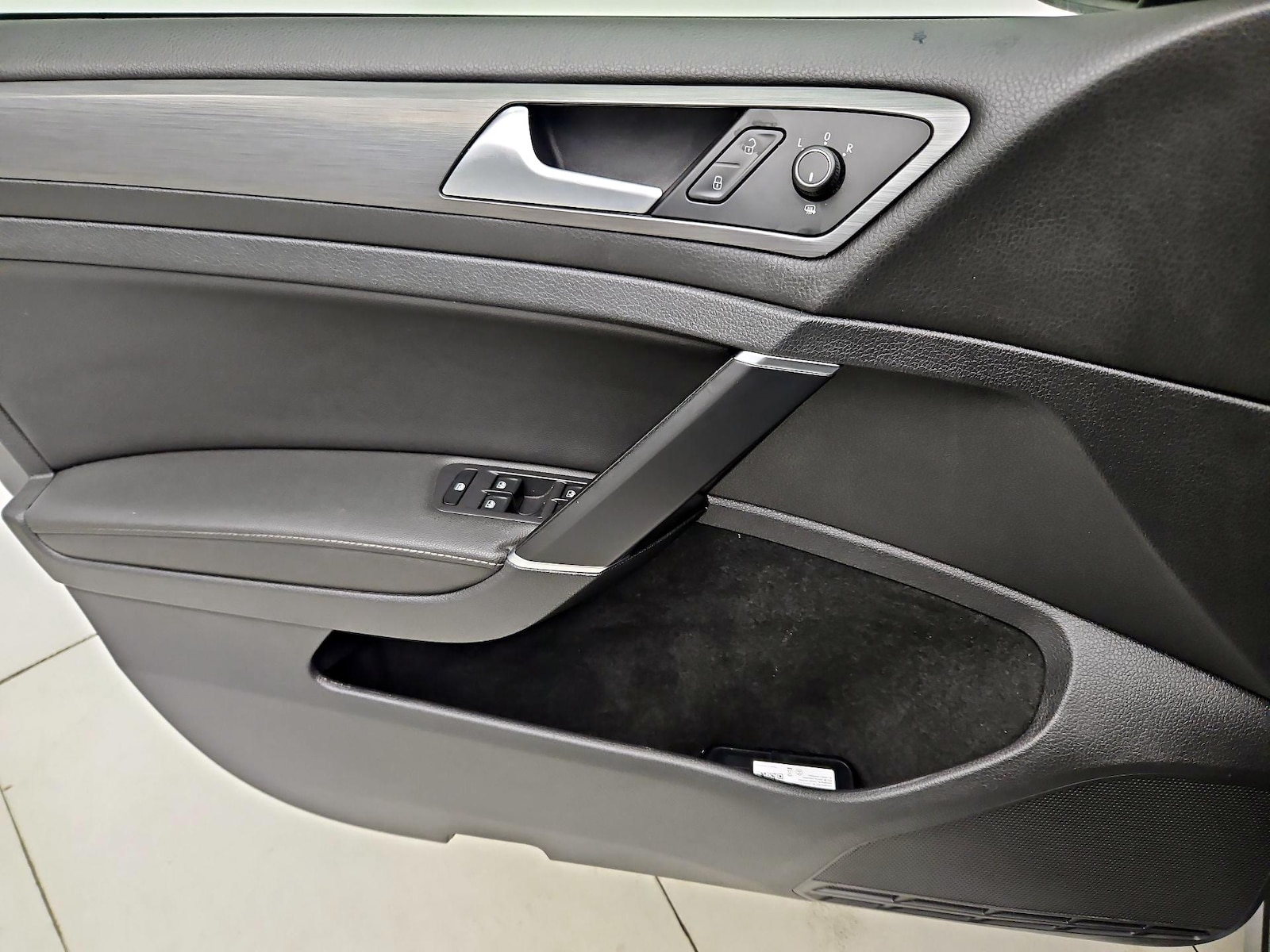 2021 Volkswagen Golf TSI - Photo 13