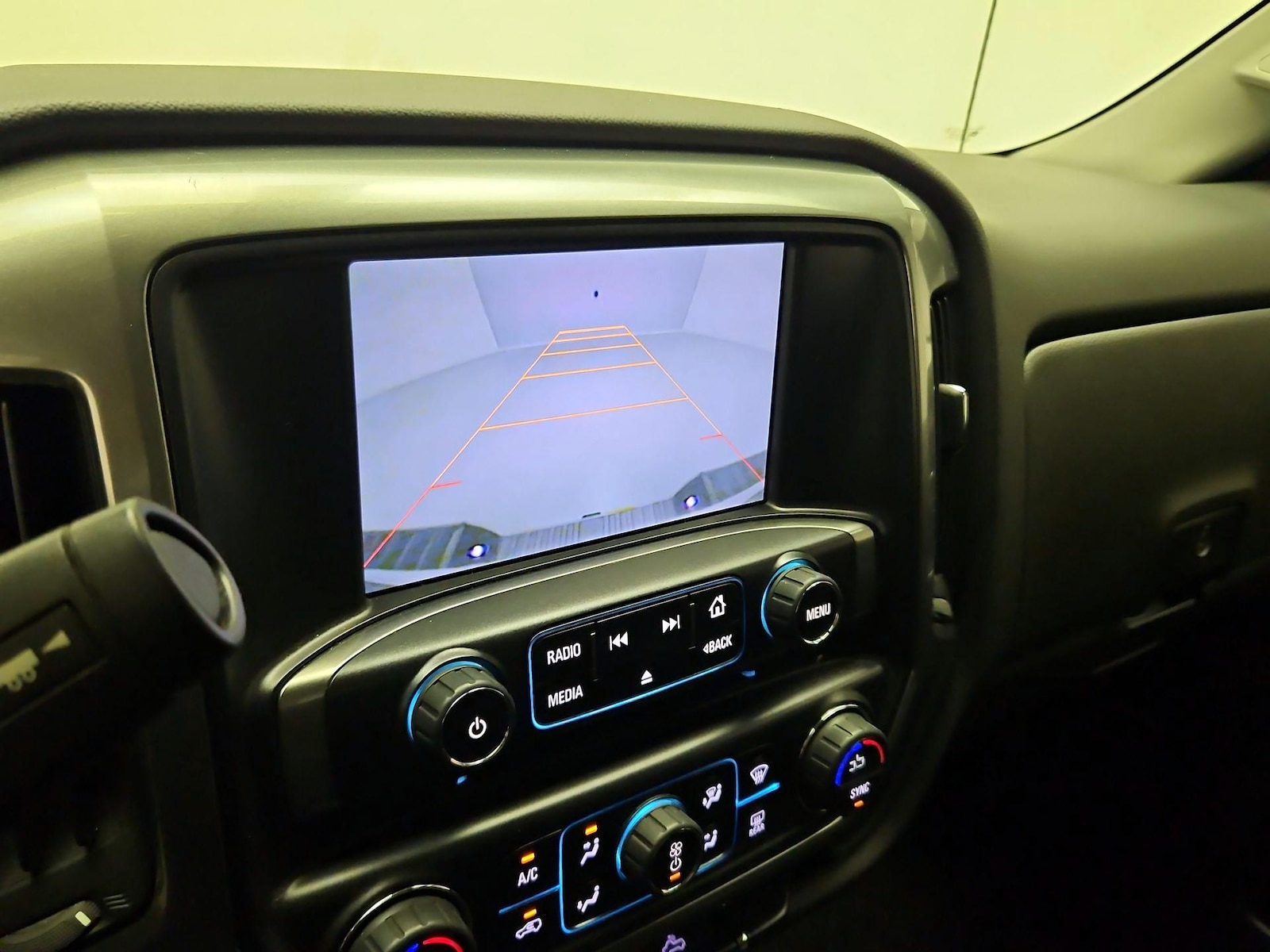 2015 Chevrolet Silverado 1500 LT - Photo 15