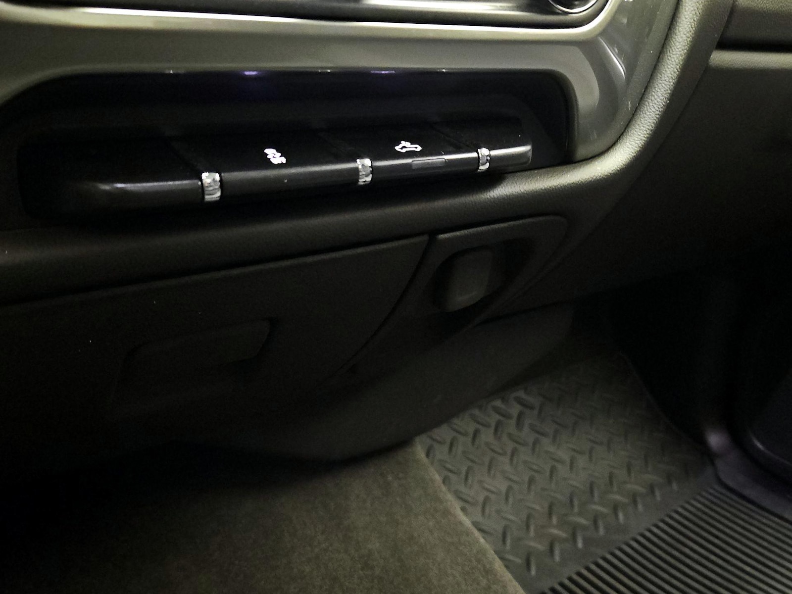 2015 Chevrolet Silverado 1500 LT - Photo 19