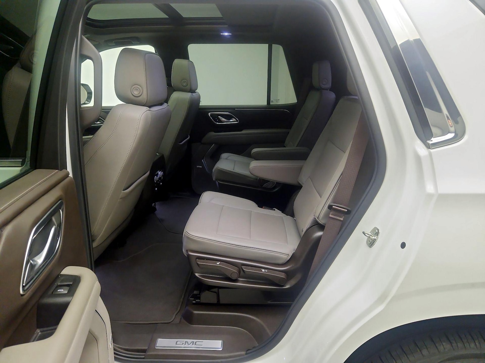 Rear Air Conditioning