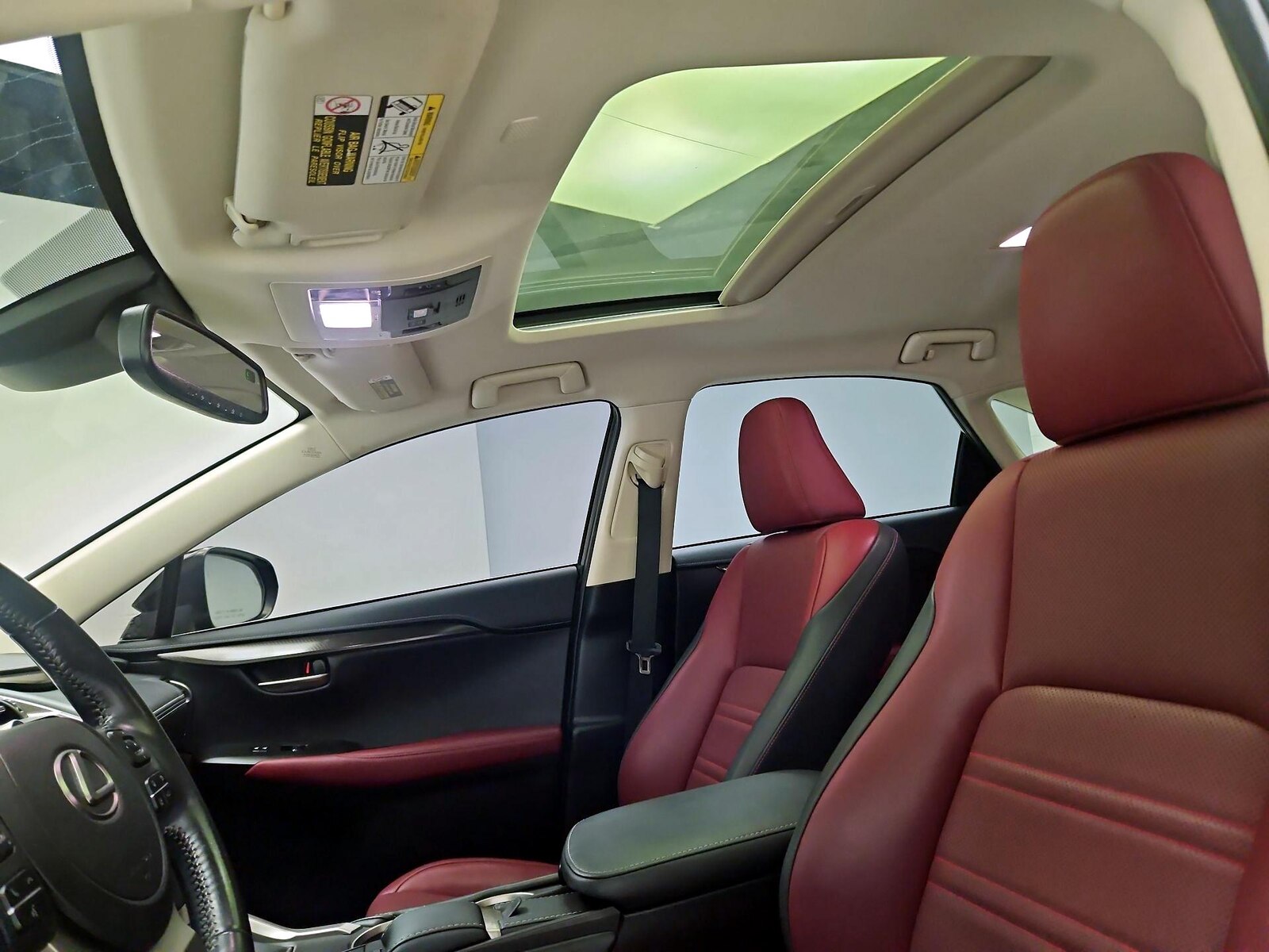 Sunroof(s) & Overhead Airbags