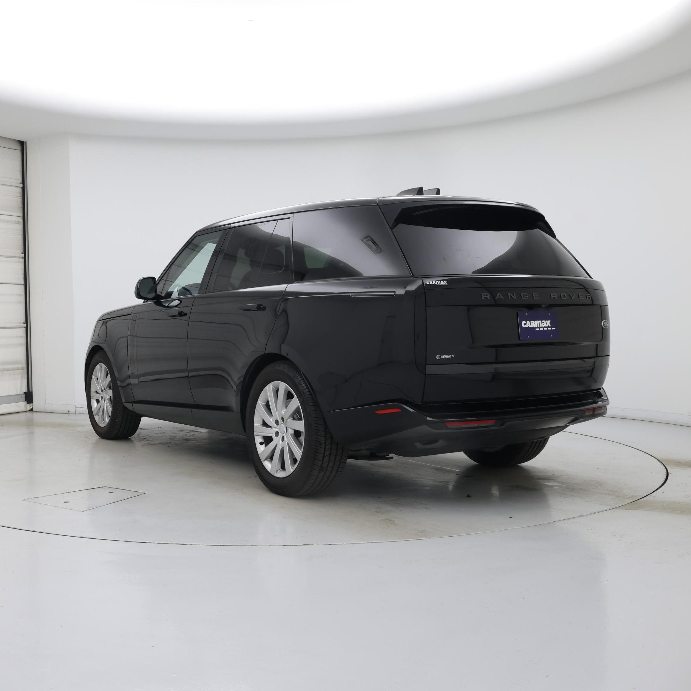 Thumbnail: 2023 Land Rover Range Rover - 2