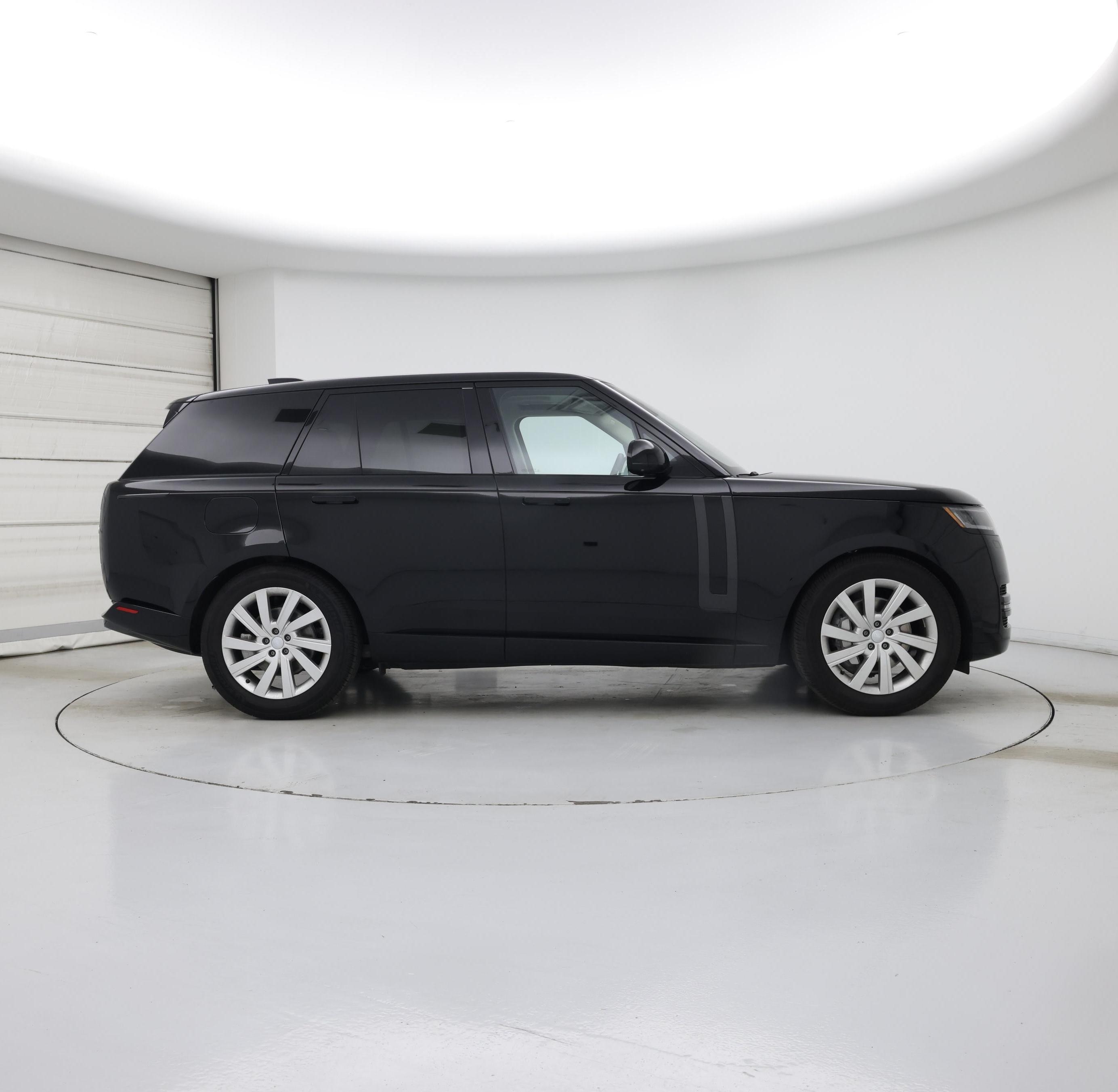 Thumbnail: 2023 Land Rover Range Rover - 7