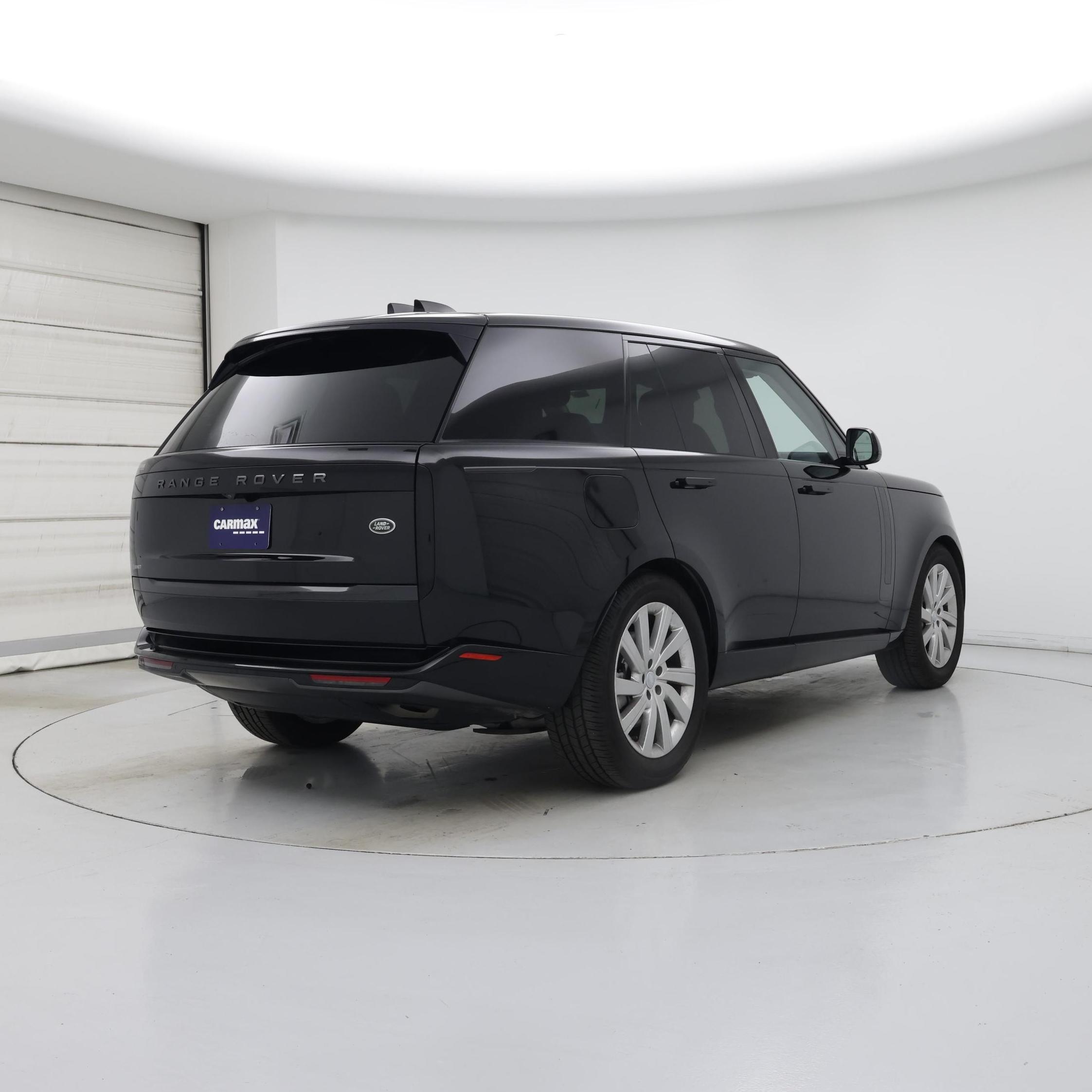 Thumbnail: 2023 Land Rover Range Rover - 8