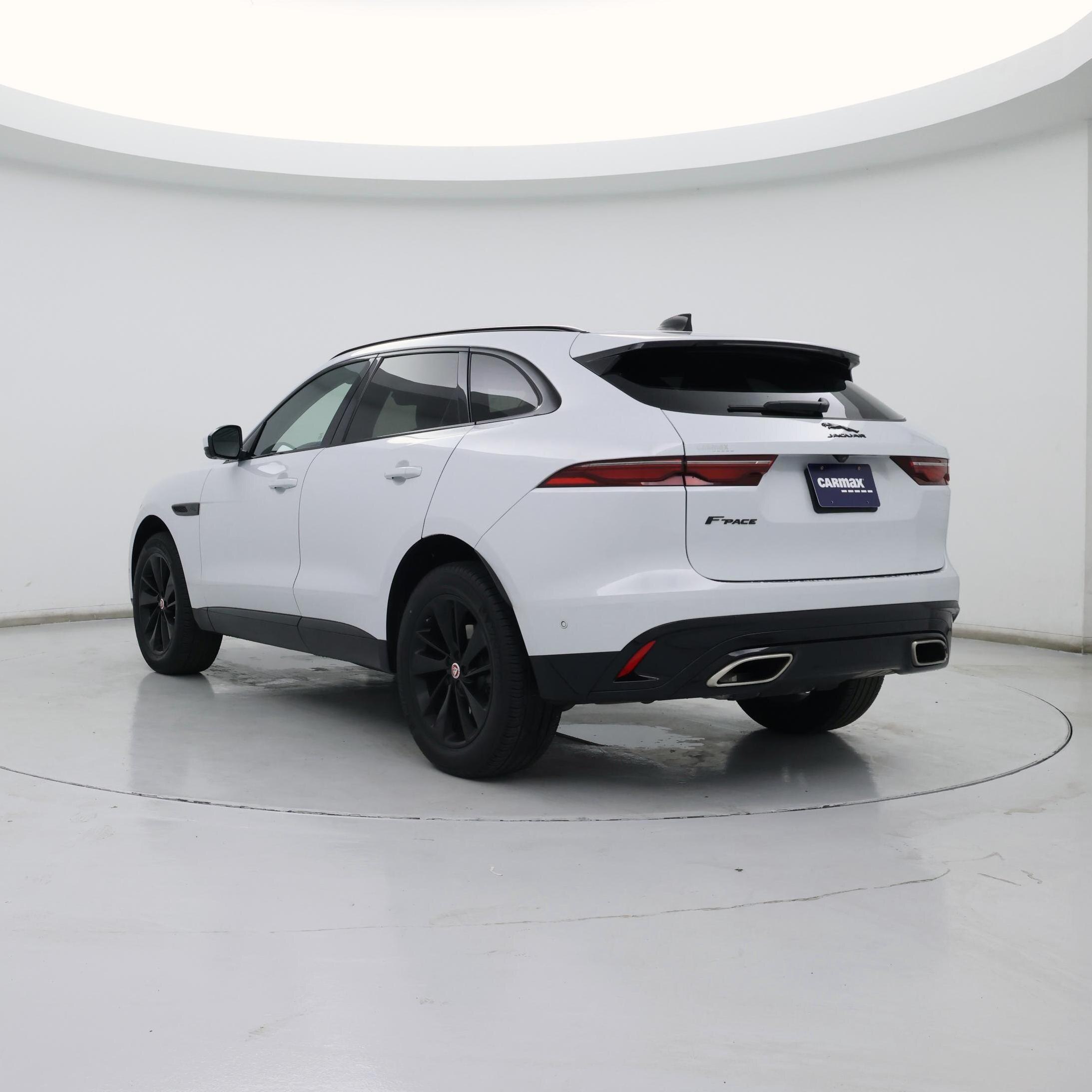 Thumbnail: 2021 Jaguar F-Pace - 2
