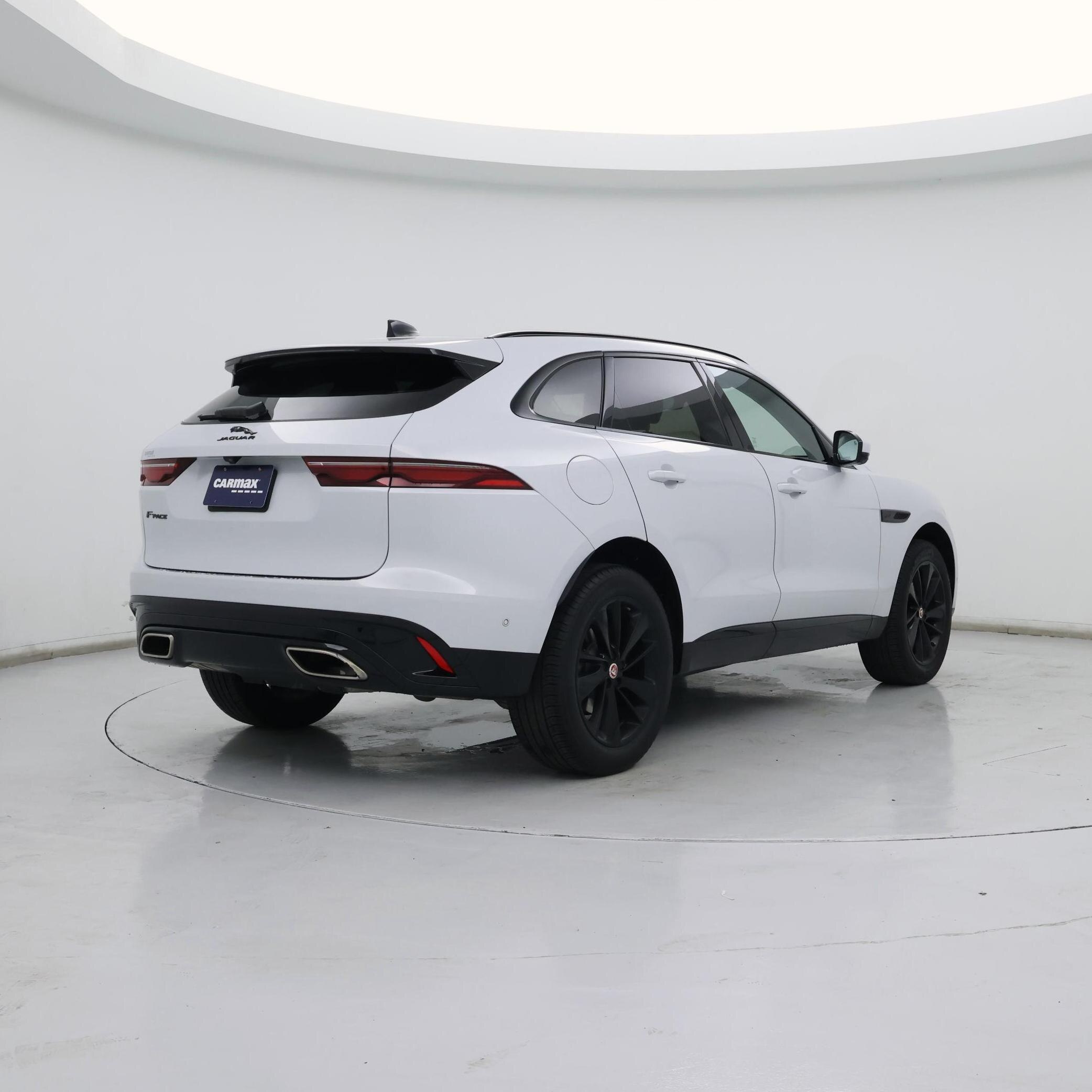 Thumbnail: 2021 Jaguar F-Pace - 8
