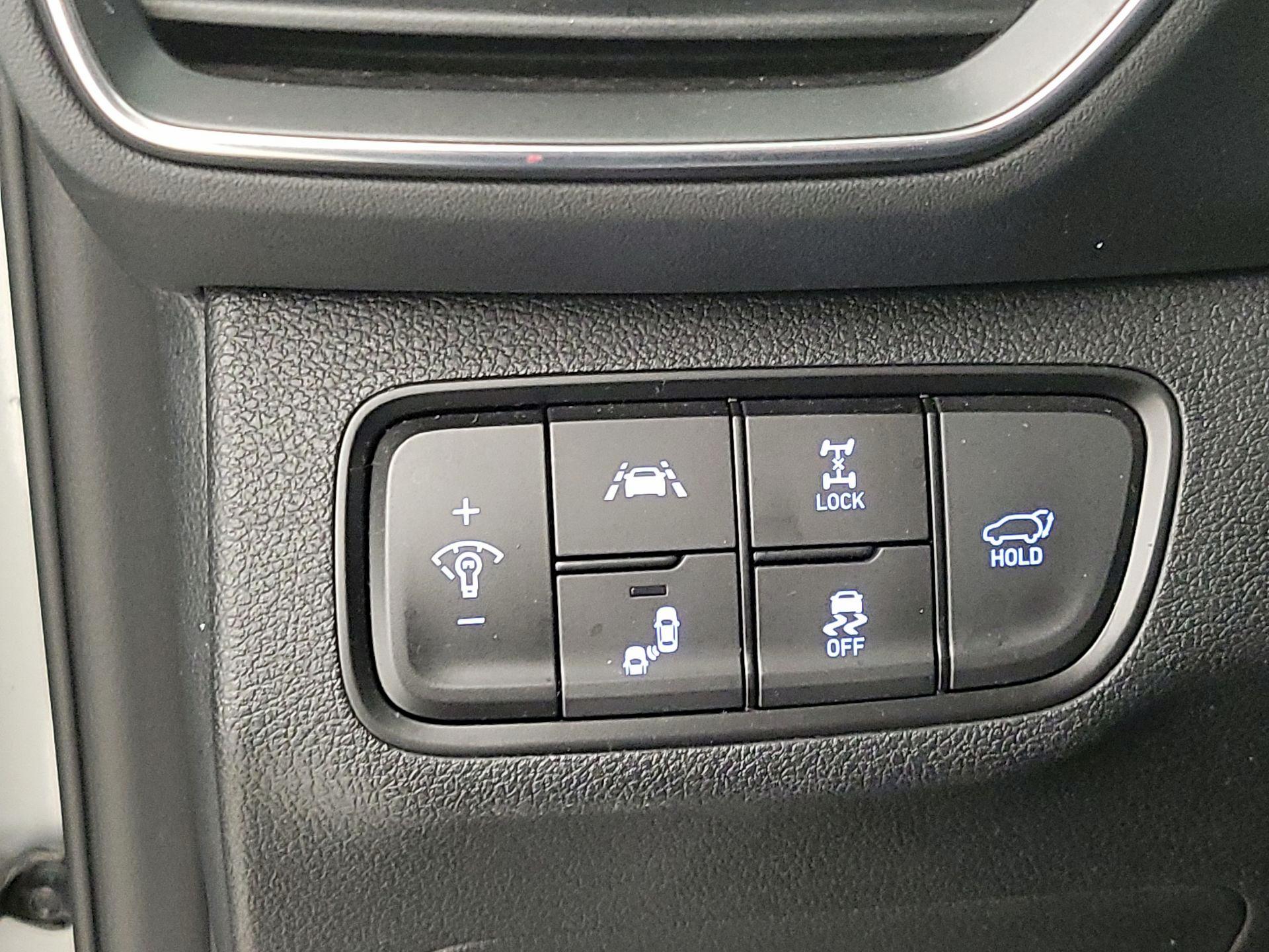 Thumbnail: 2020 Hyundai Santa Fe - 13