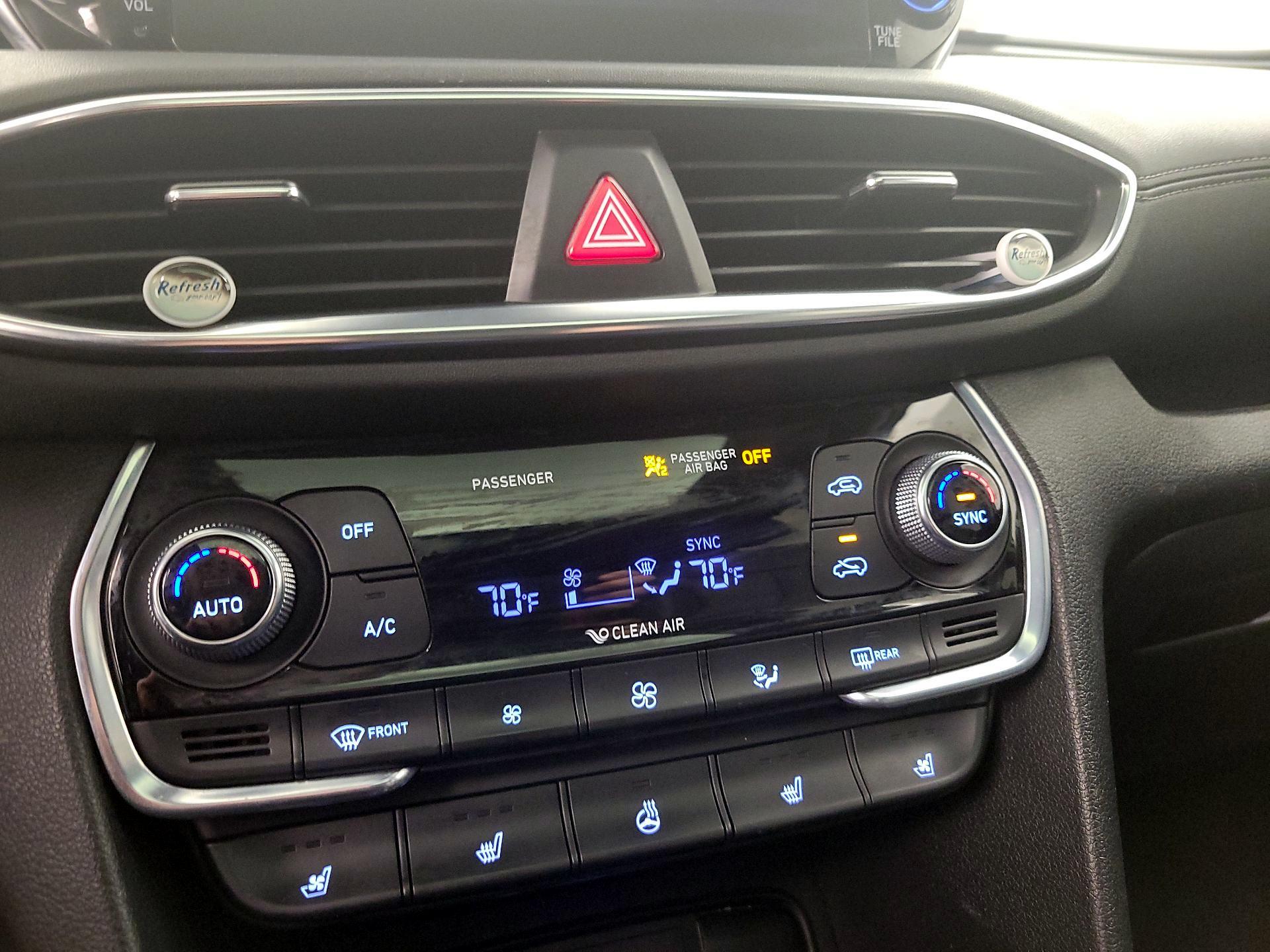 Thumbnail: 2020 Hyundai Santa Fe - 17