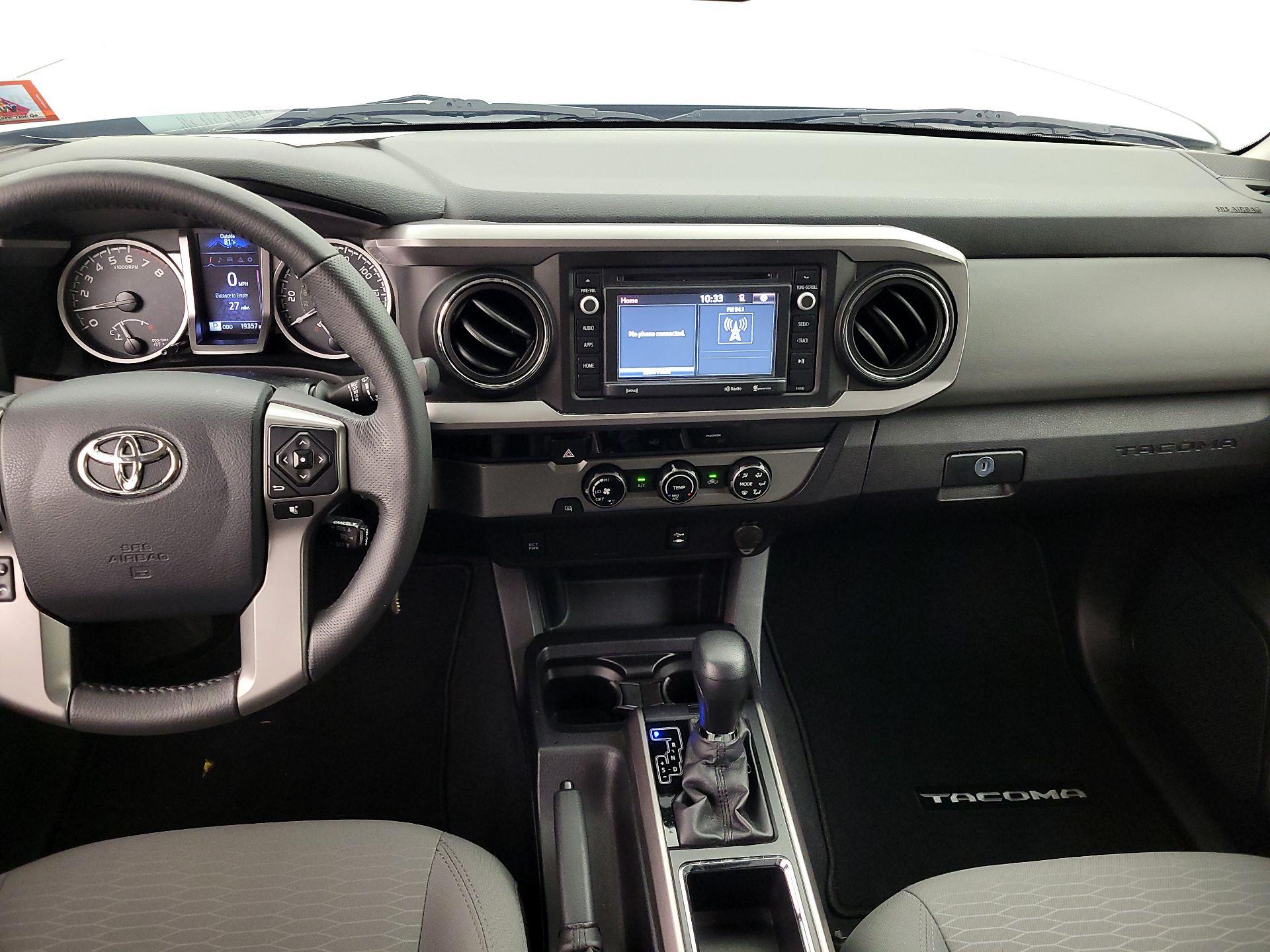Thumbnail: 2017 Toyota Tacoma - 9