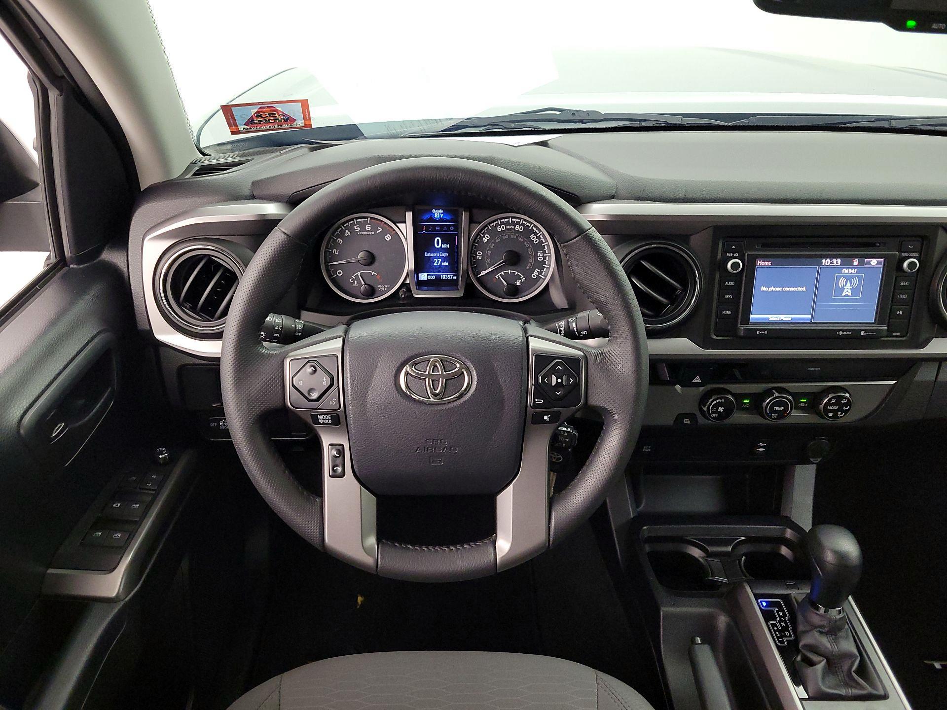 Thumbnail: 2017 Toyota Tacoma - 10