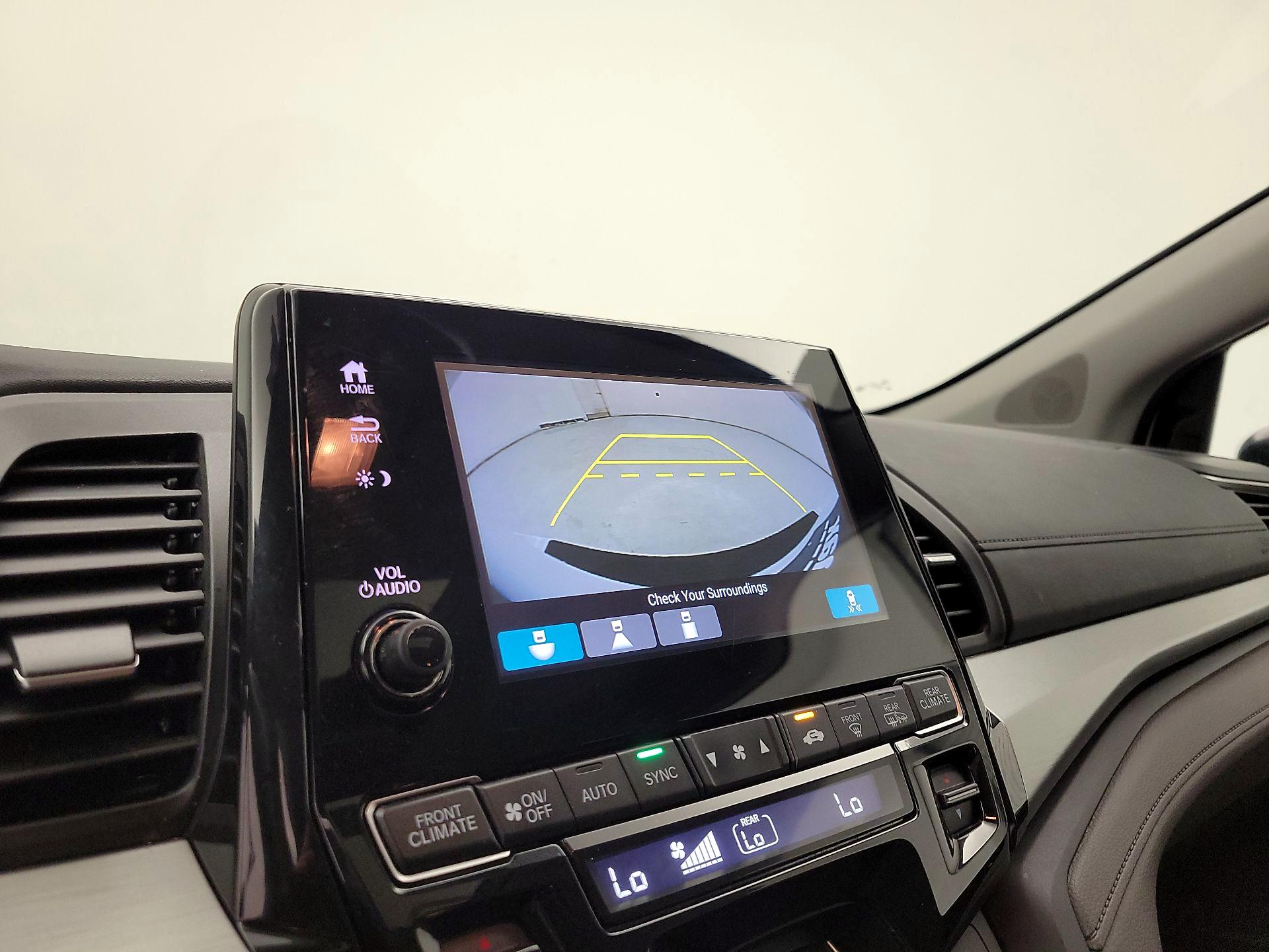 Thumbnail: 2020 Honda Odyssey - 15