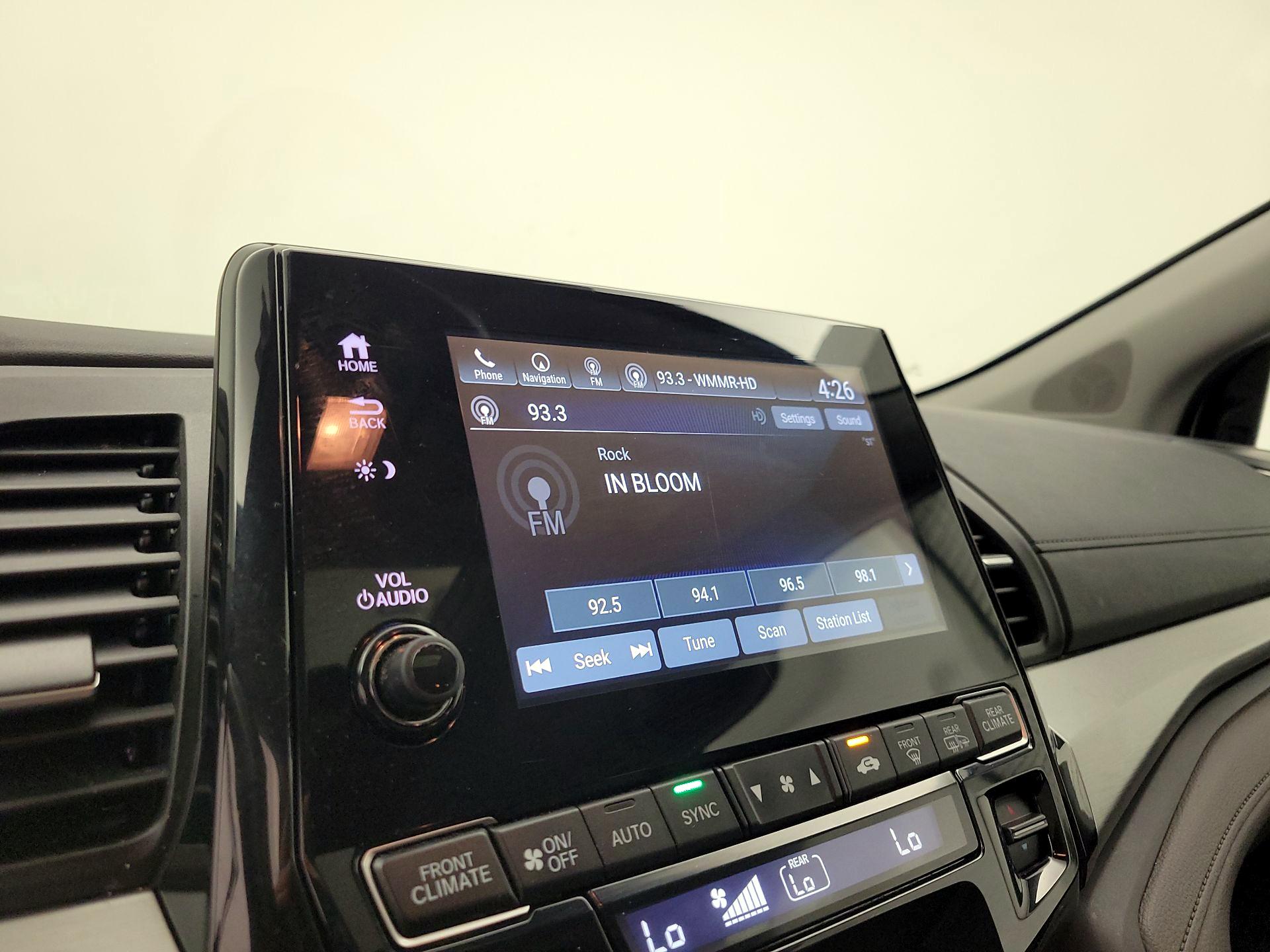 Thumbnail: 2020 Honda Odyssey - 16