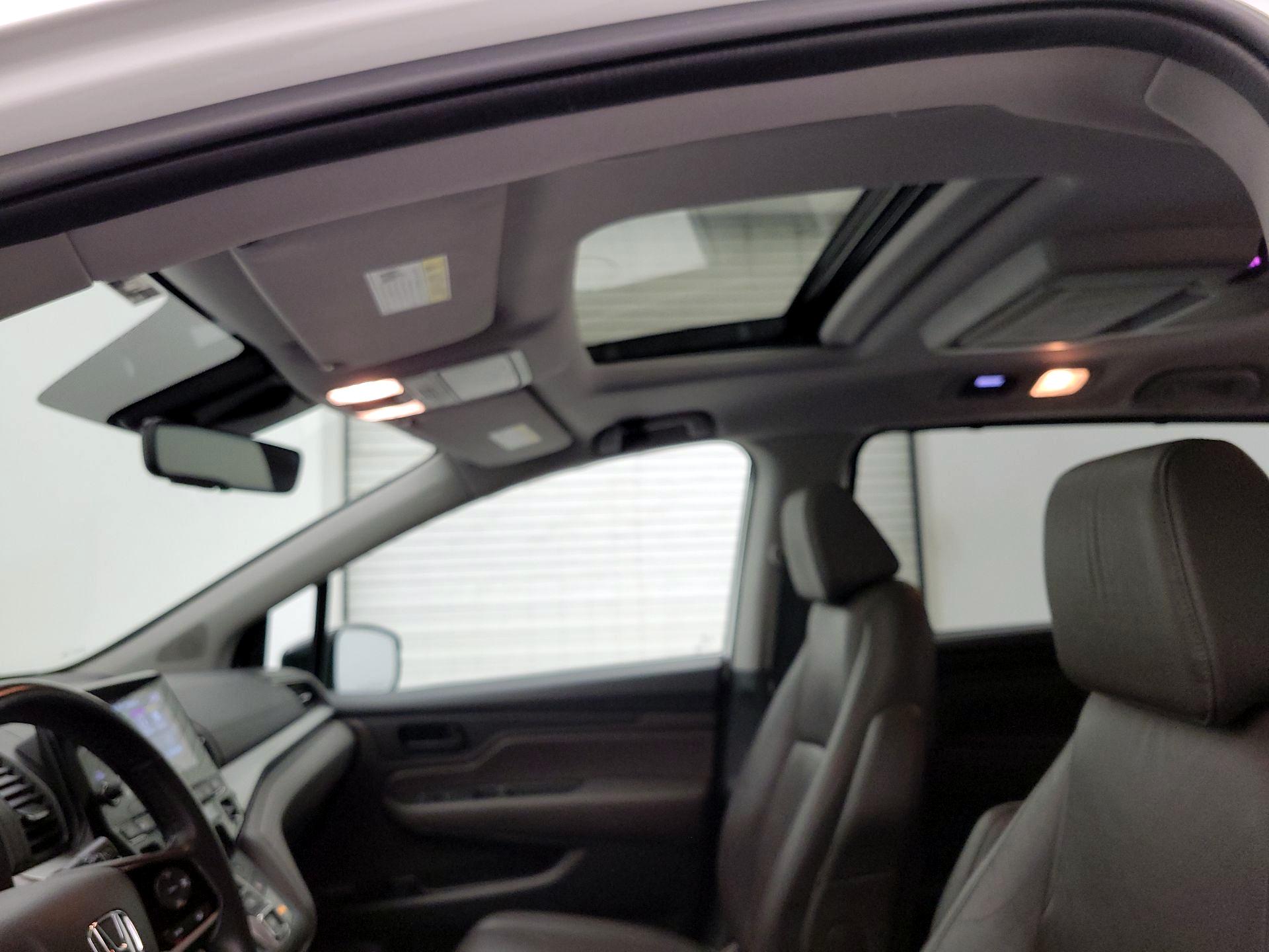 Thumbnail: 2020 Honda Odyssey - 19